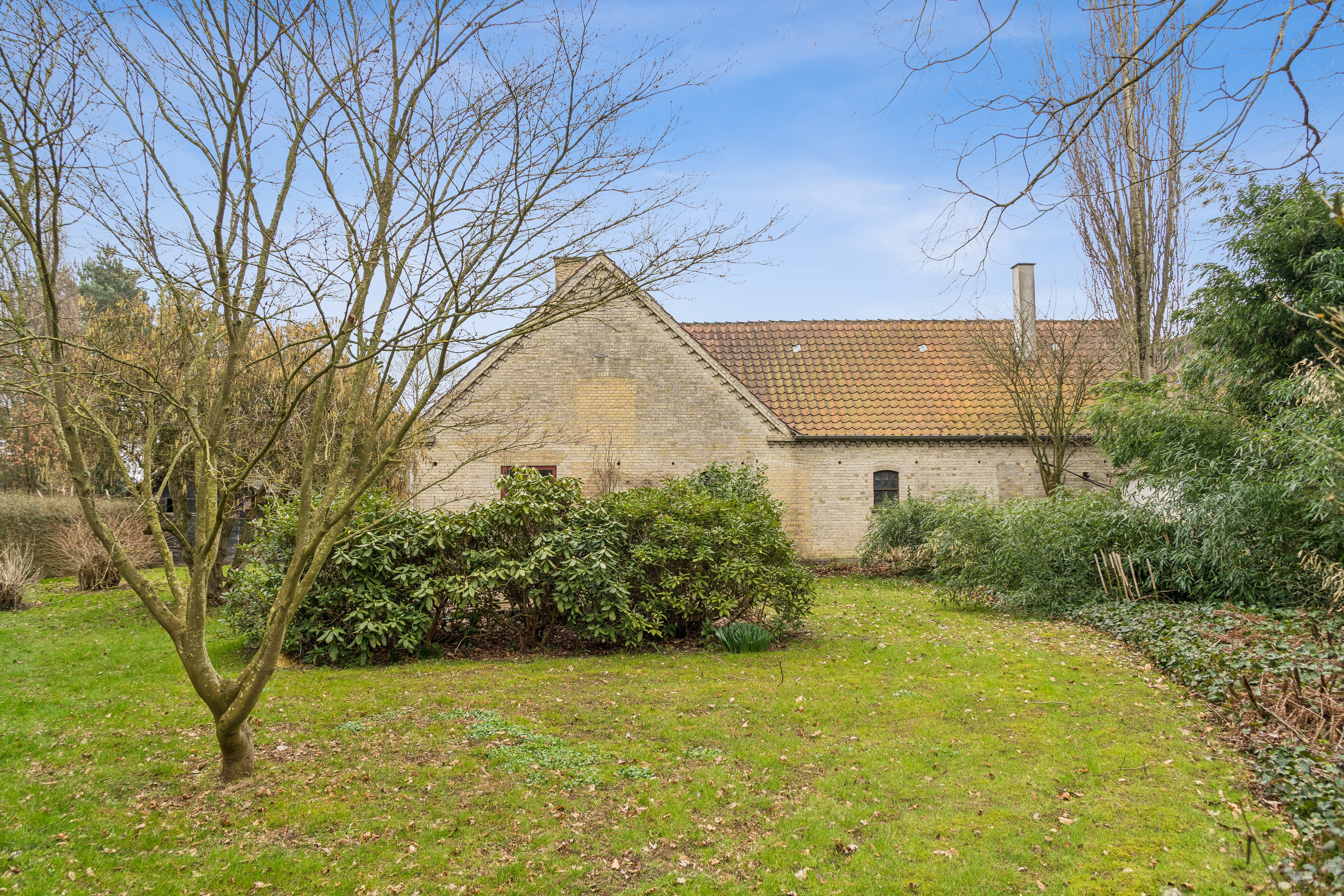 Fremhævet set fra haven billede i fuldskærmstilstand. Billede af Teglværksvej 25 A og B, Revninge, 5300 Kerteminde