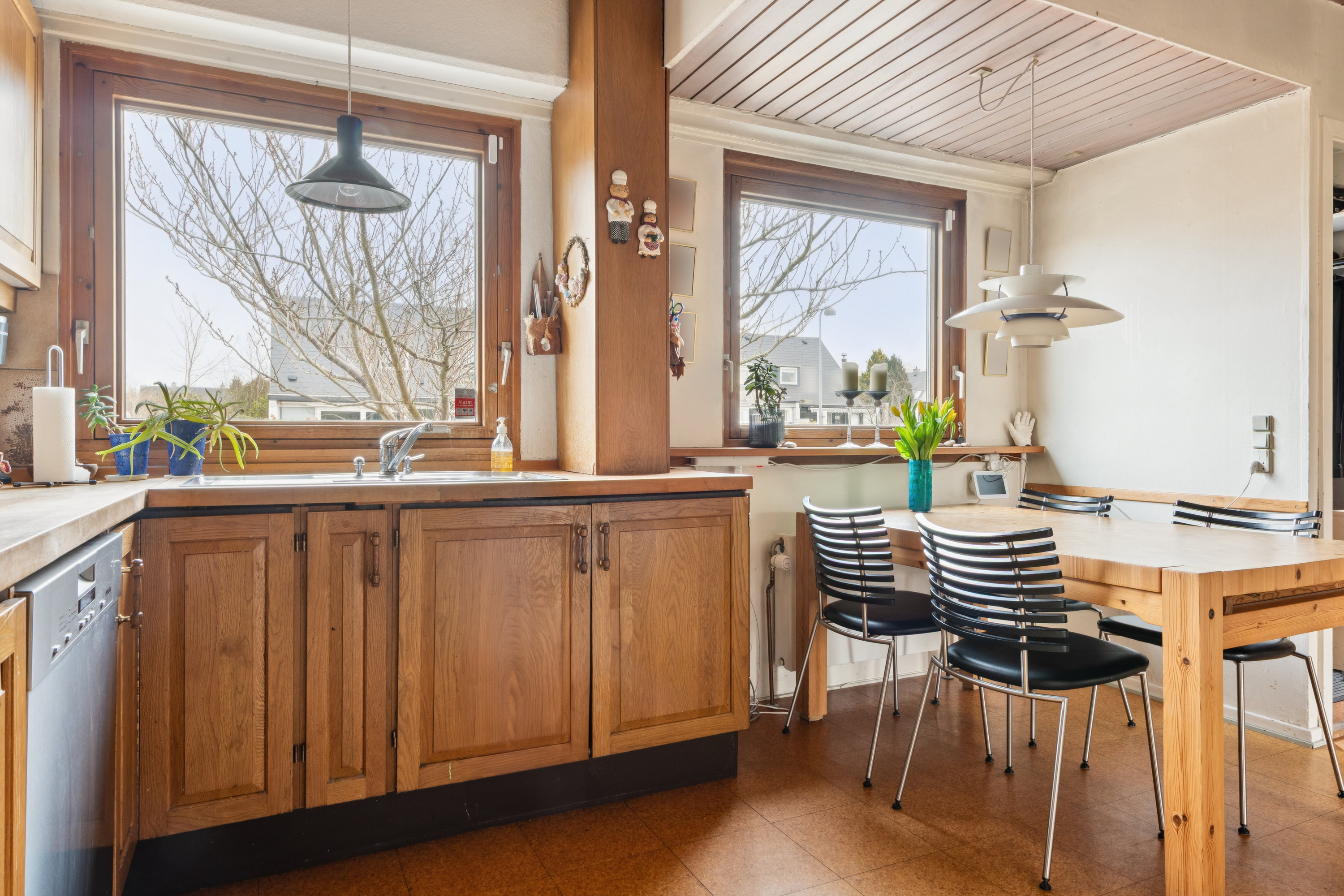 Fremhævet køkken billede i fuldskærmstilstand. Billede af Stengårdsvænge 106, 2800 Kongens Lyngby