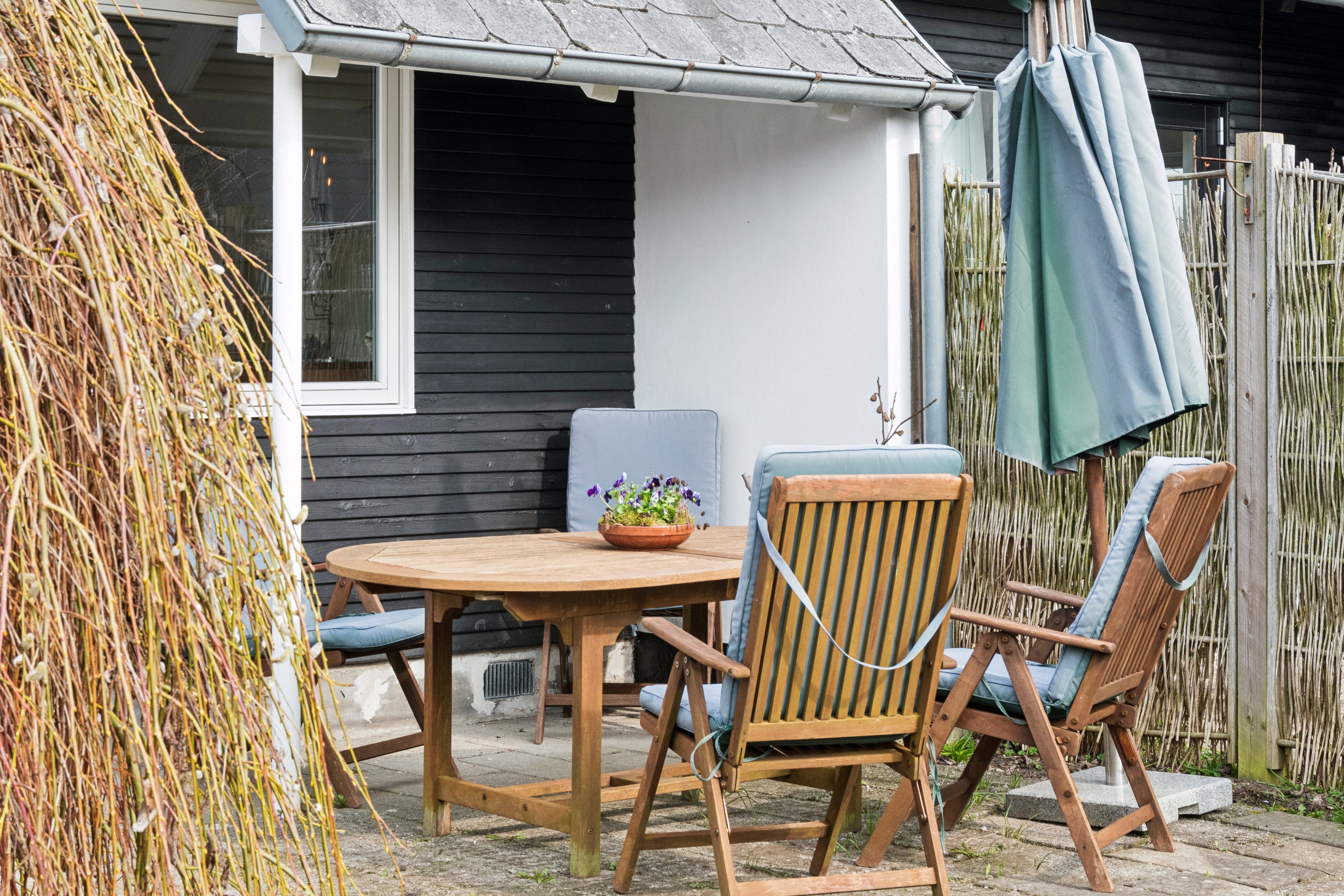 Fremhævet terrasse billede i fuldskærmstilstand. Billede af Stengårdsvænge 106, 2800 Kongens Lyngby