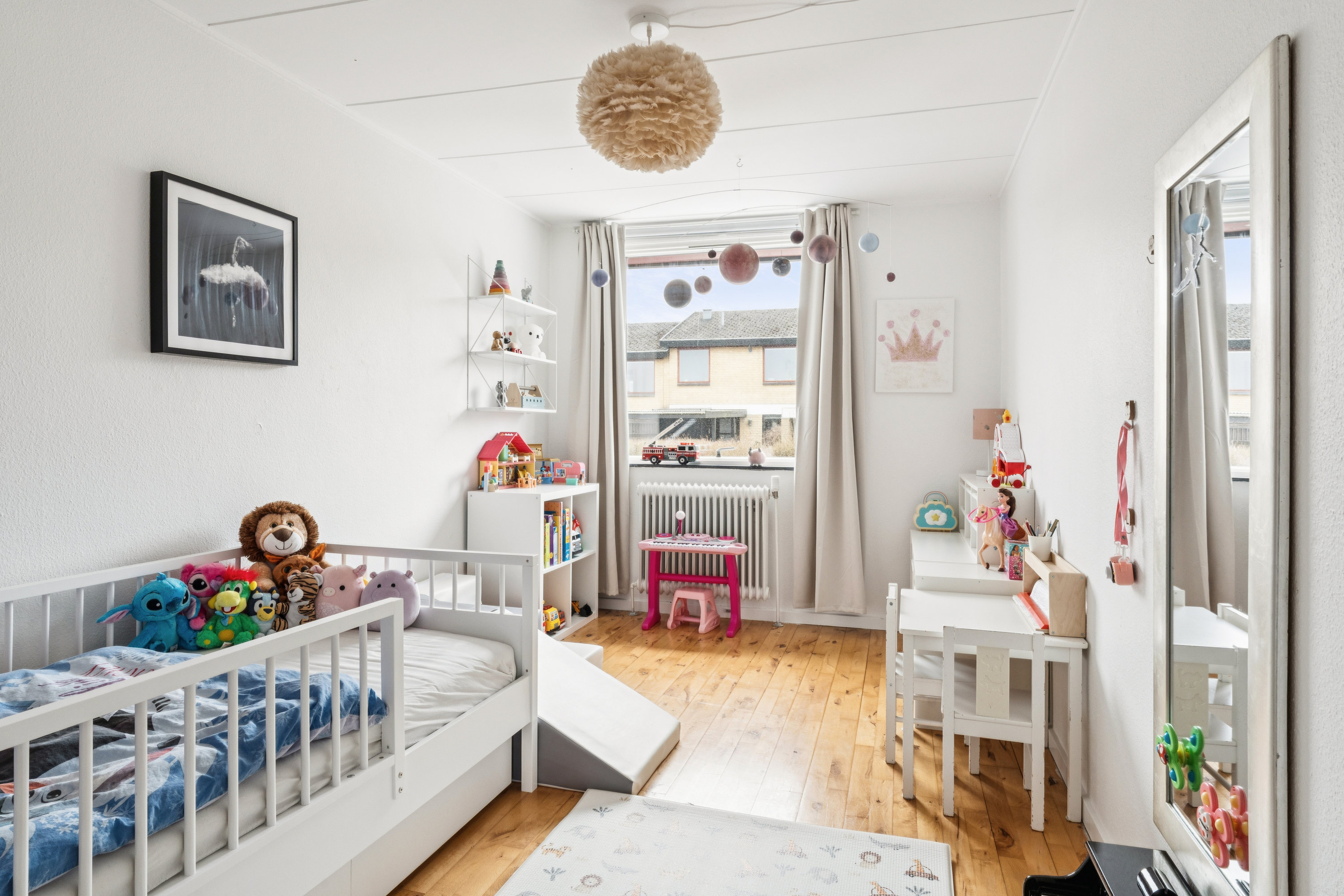 Fremhævet værelse billede i fuldskærmstilstand. Billede af Godske Lindenovs Vej 121, Gug, 9210 Aalborg SØ