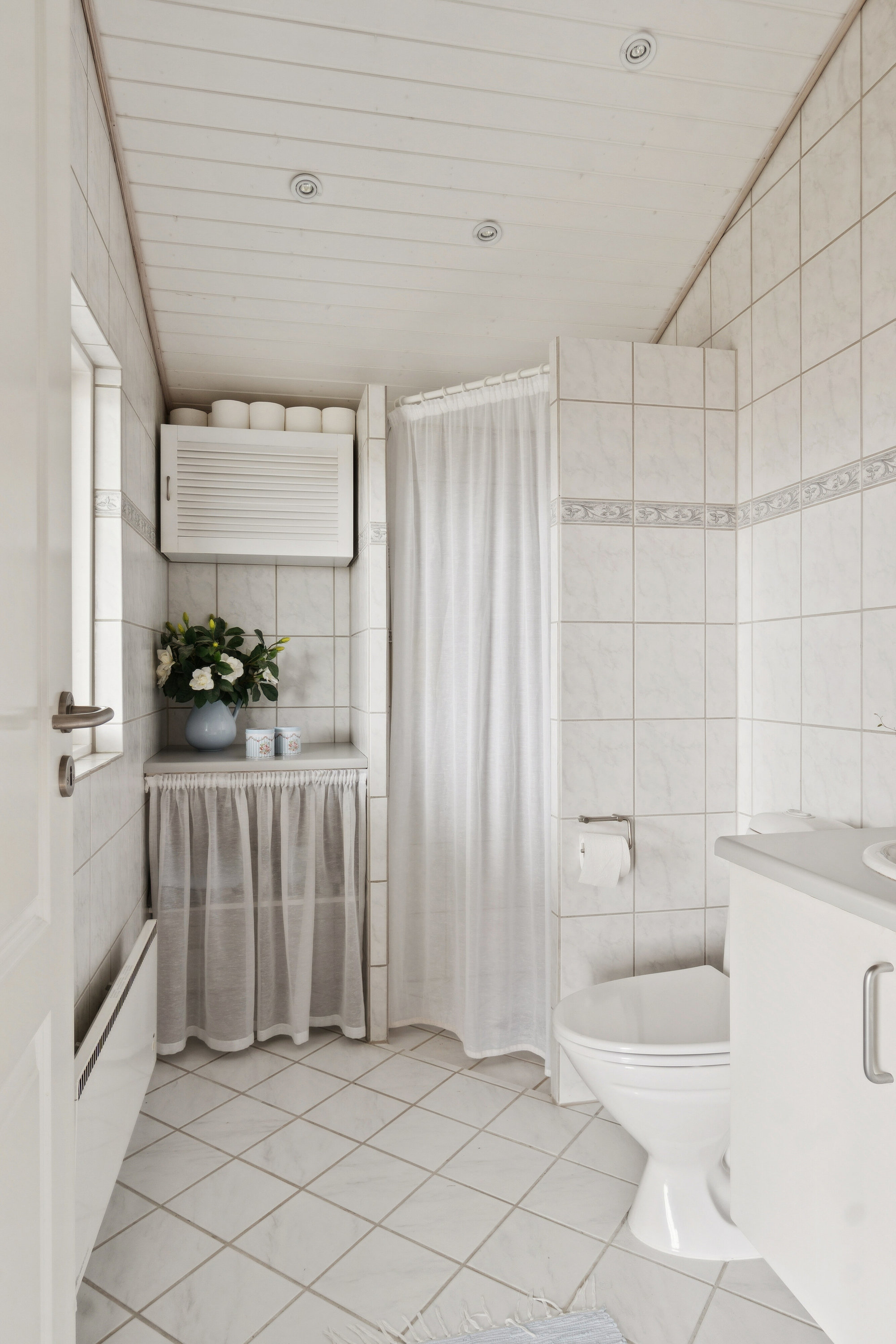 Fremhævet badeværelse billede i fuldskærmstilstand. Billede af Krageholmsvej 56, Enø, 4736 Karrebæksminde