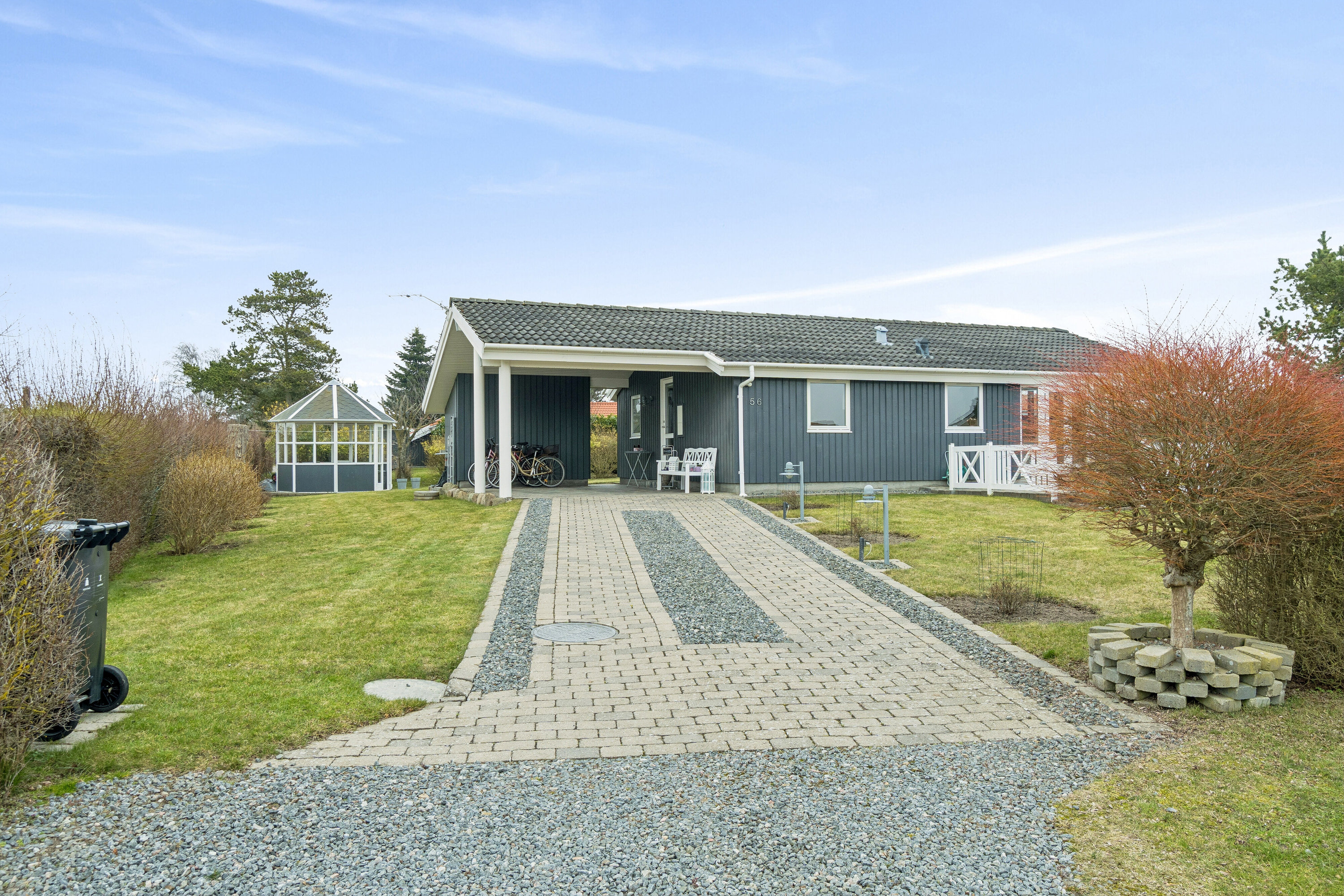 Fremhævet set fra vejen billede i fuldskærmstilstand. Billede af Krageholmsvej 56, Enø, 4736 Karrebæksminde