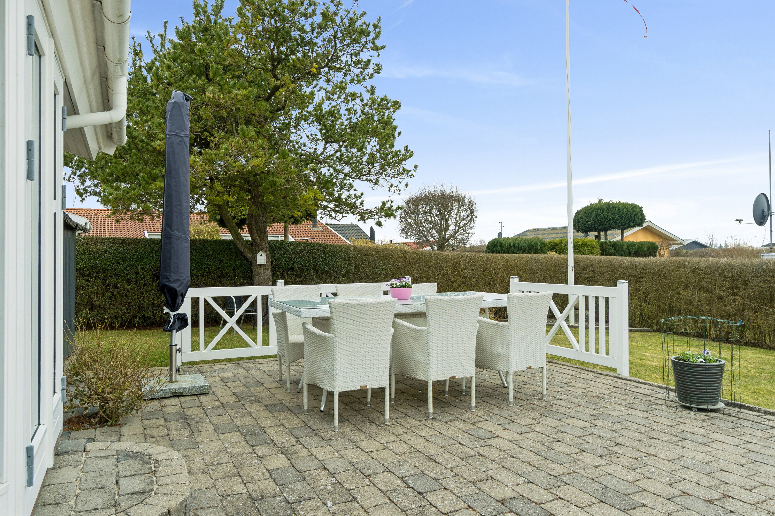 Fremhævet terrasse billede i fuldskærmstilstand. Billede af Krageholmsvej 56, Enø, 4736 Karrebæksminde