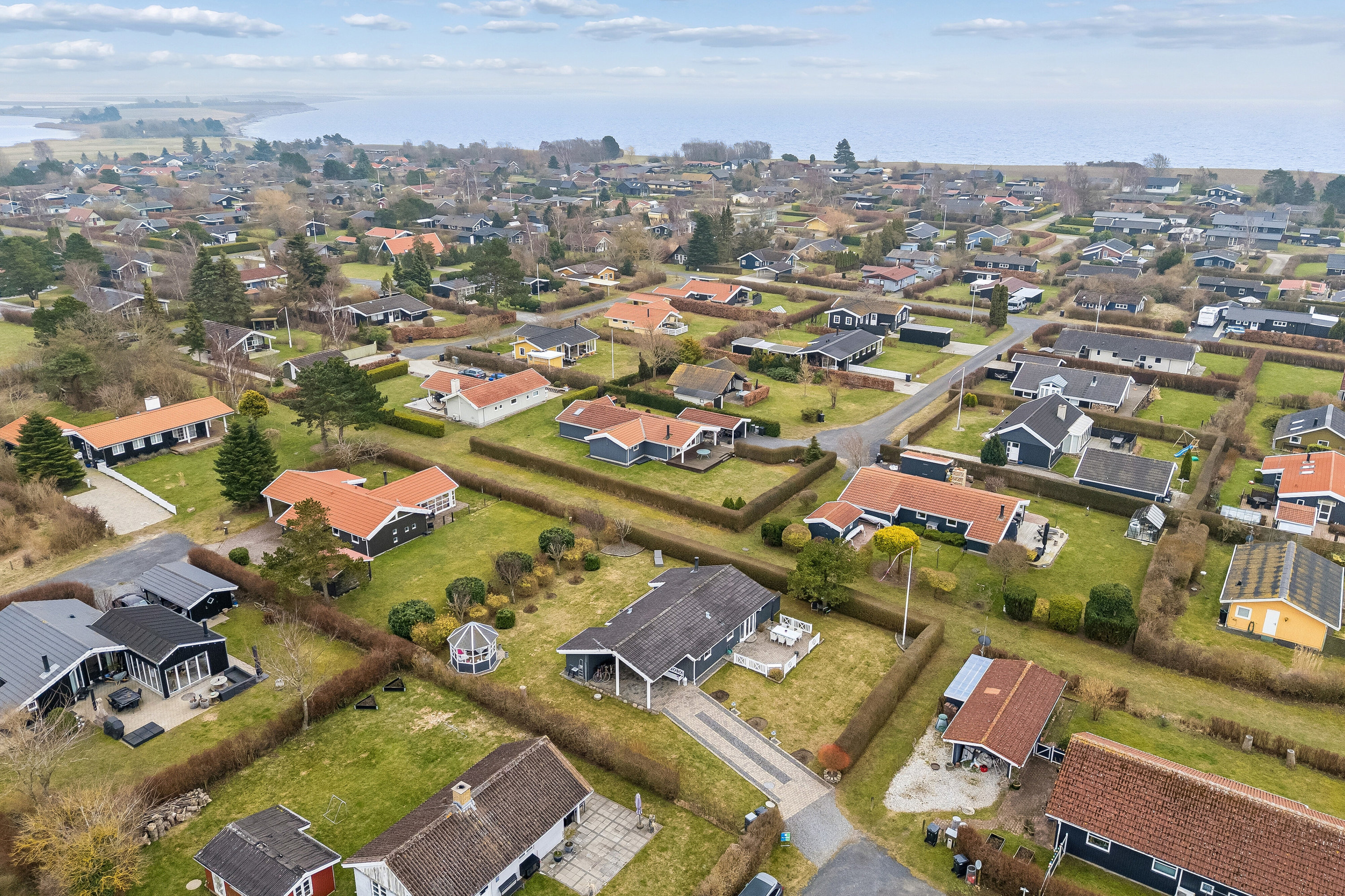 Fremhævet set fra haven billede i fuldskærmstilstand. Billede af Krageholmsvej 56, Enø, 4736 Karrebæksminde