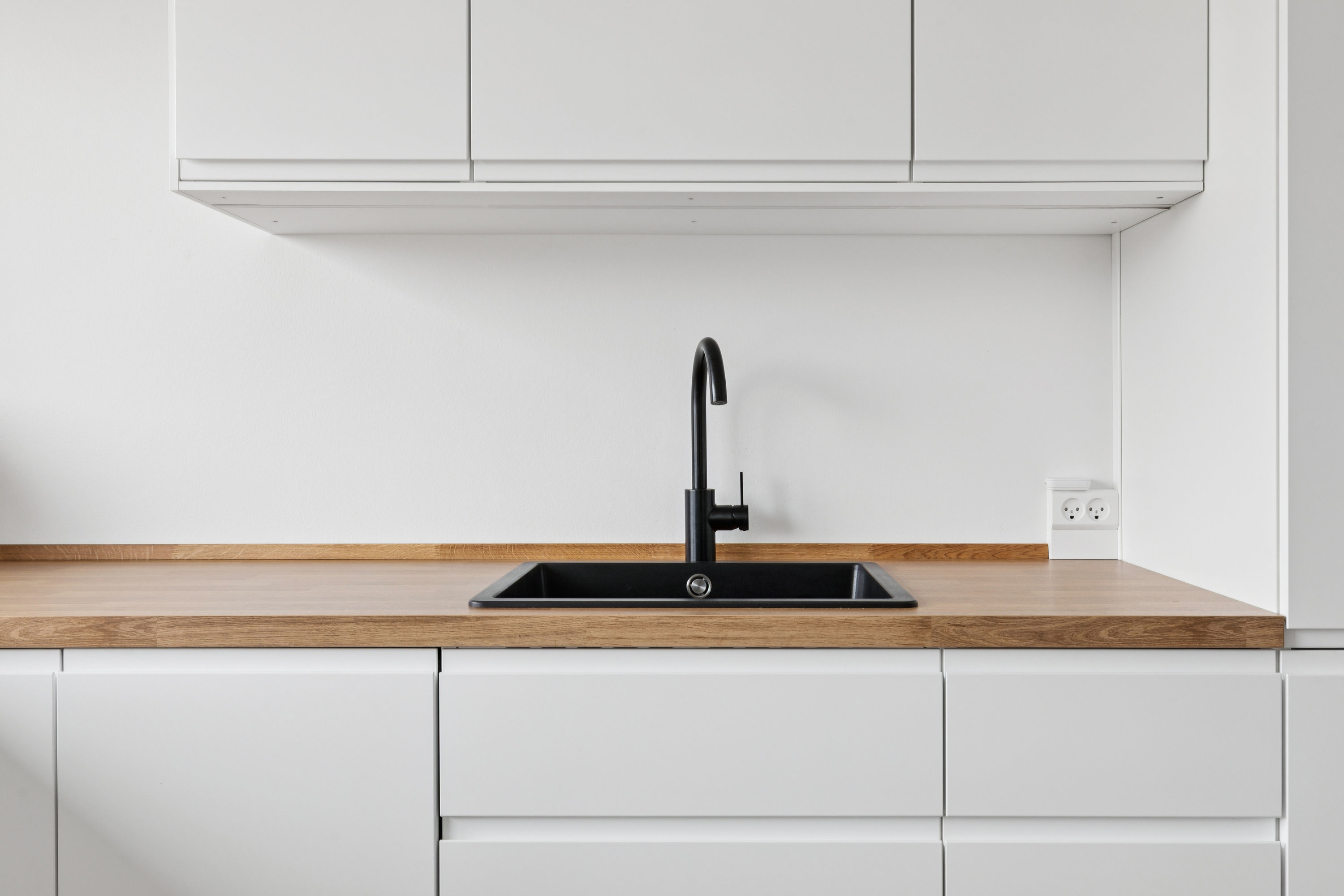 Fremhævet køkken billede i fuldskærmstilstand. Billede af Rønnevangshusene 47, 2. tv., 2630 Taastrup