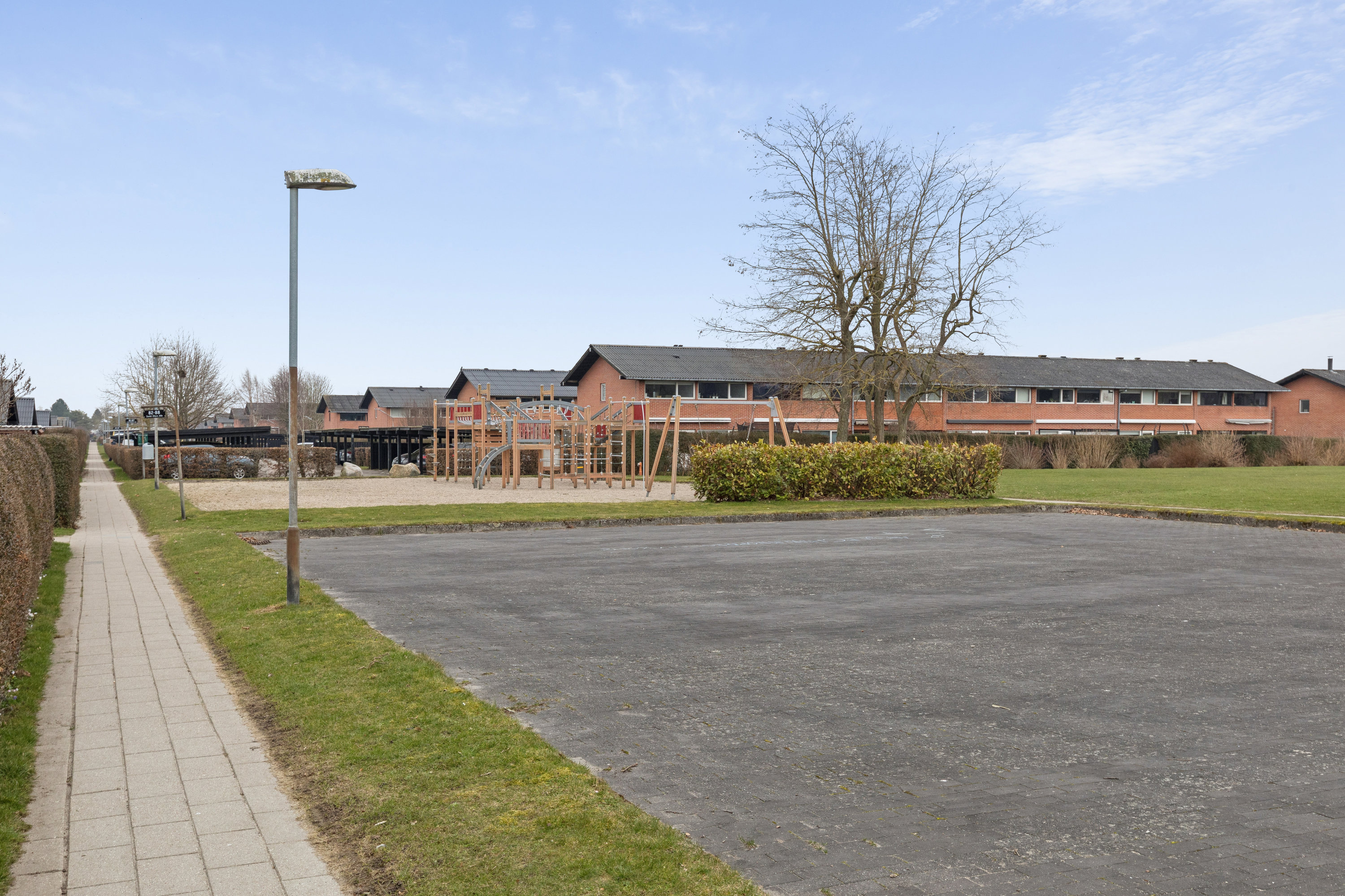 Fremhævet andet billede i fuldskærmstilstand. Billede af Sankt Olavs Alle 94, 2630 Taastrup