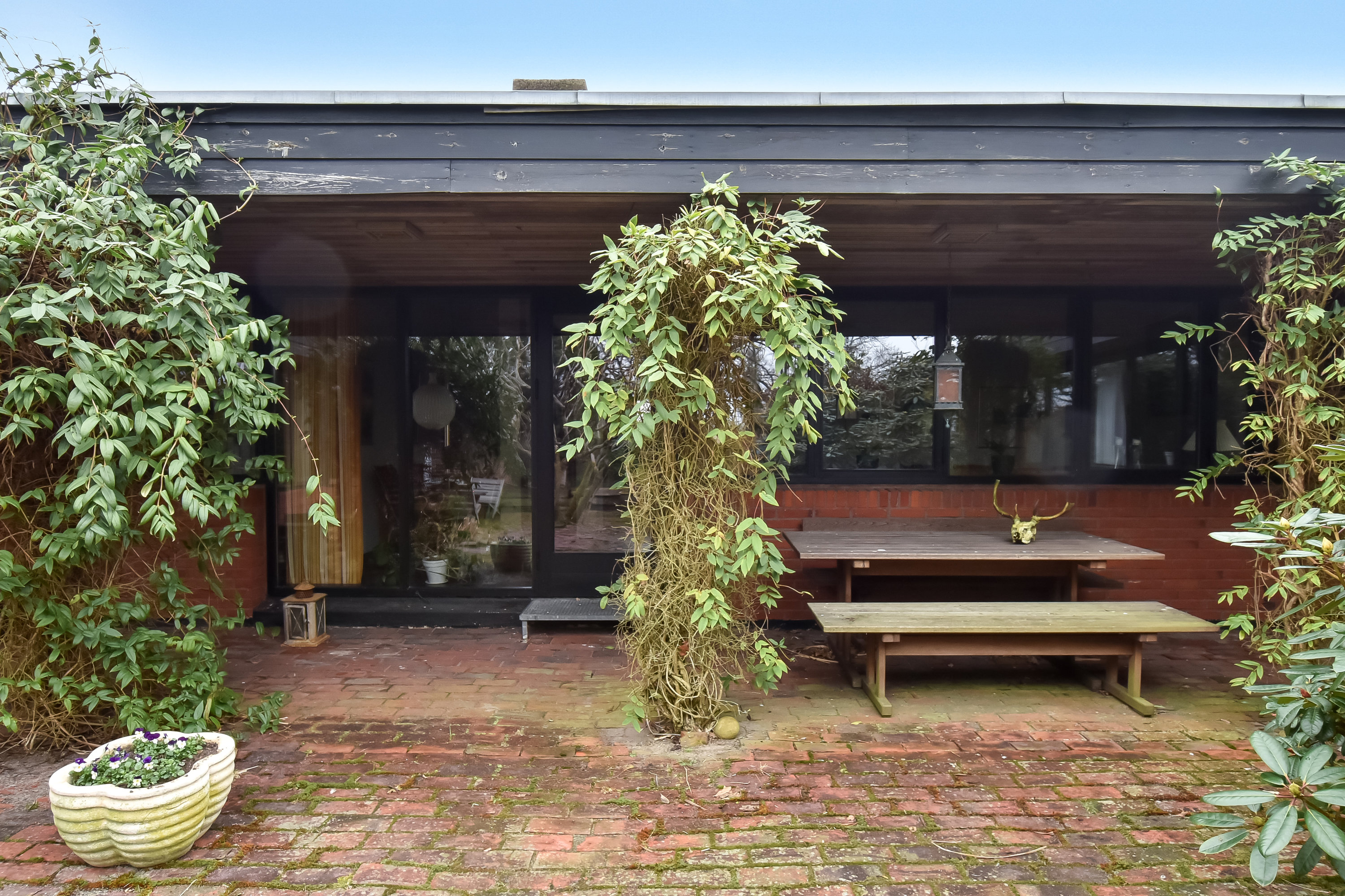 Fremhævet gårdhave billede i fuldskærmstilstand. Billede af Schubertsvej 3, 7400 Herning