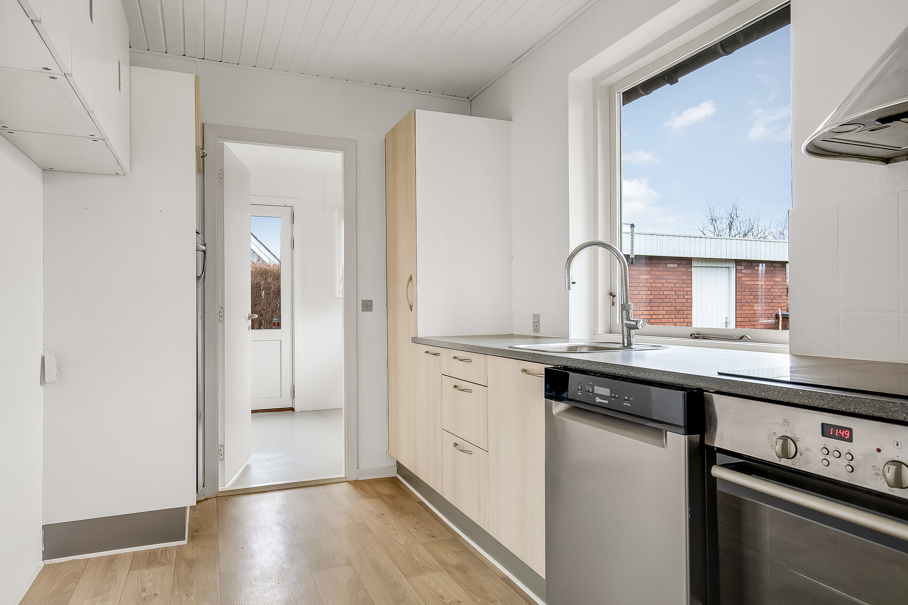 Fremhævet køkken billede i fuldskærmstilstand. Billede af Ørvigvej 96, 6040 Egtved