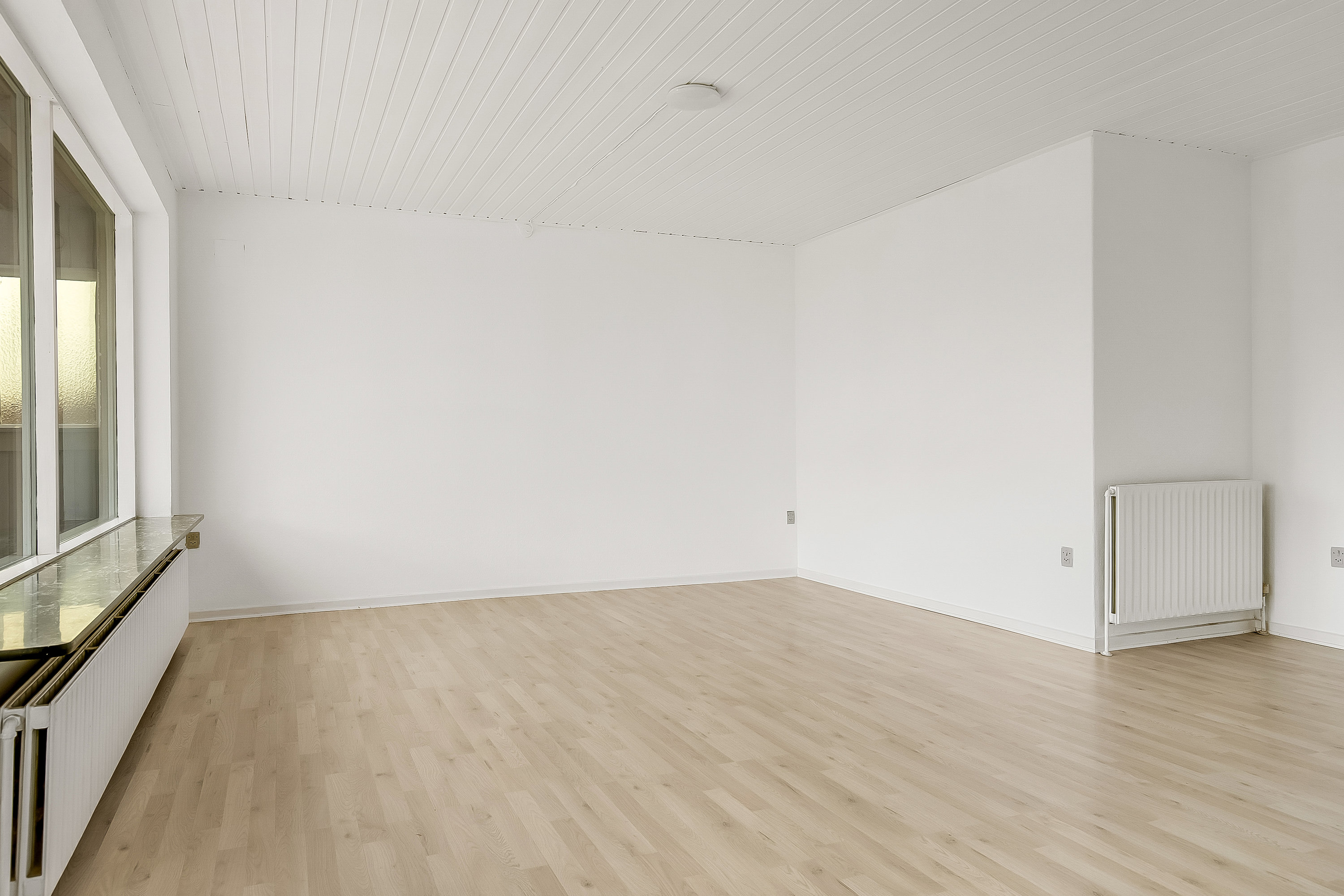 Fremhævet stue billede i fuldskærmstilstand. Billede af Ørvigvej 96, 6040 Egtved