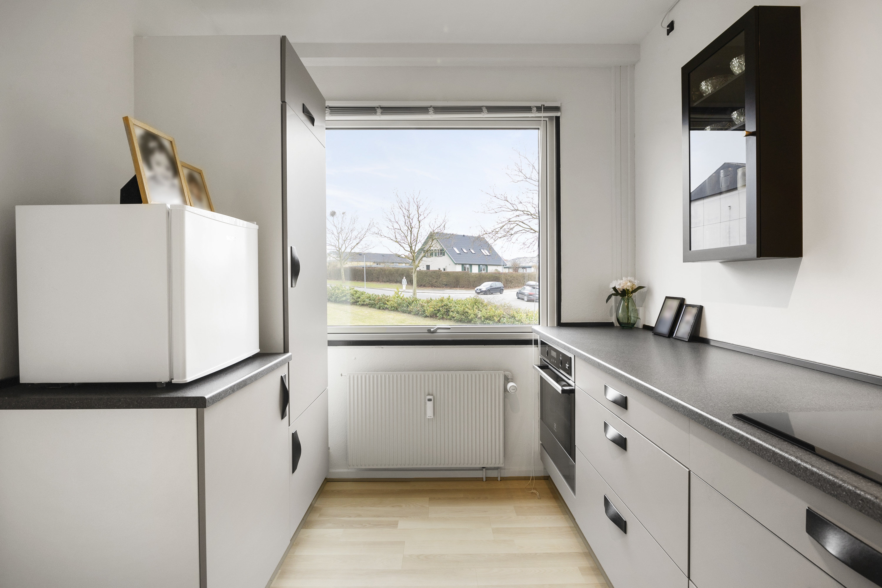 Fremhævet køkken billede i fuldskærmstilstand. Billede af Tyreengen 2, 1. mf., 4220 Korsør