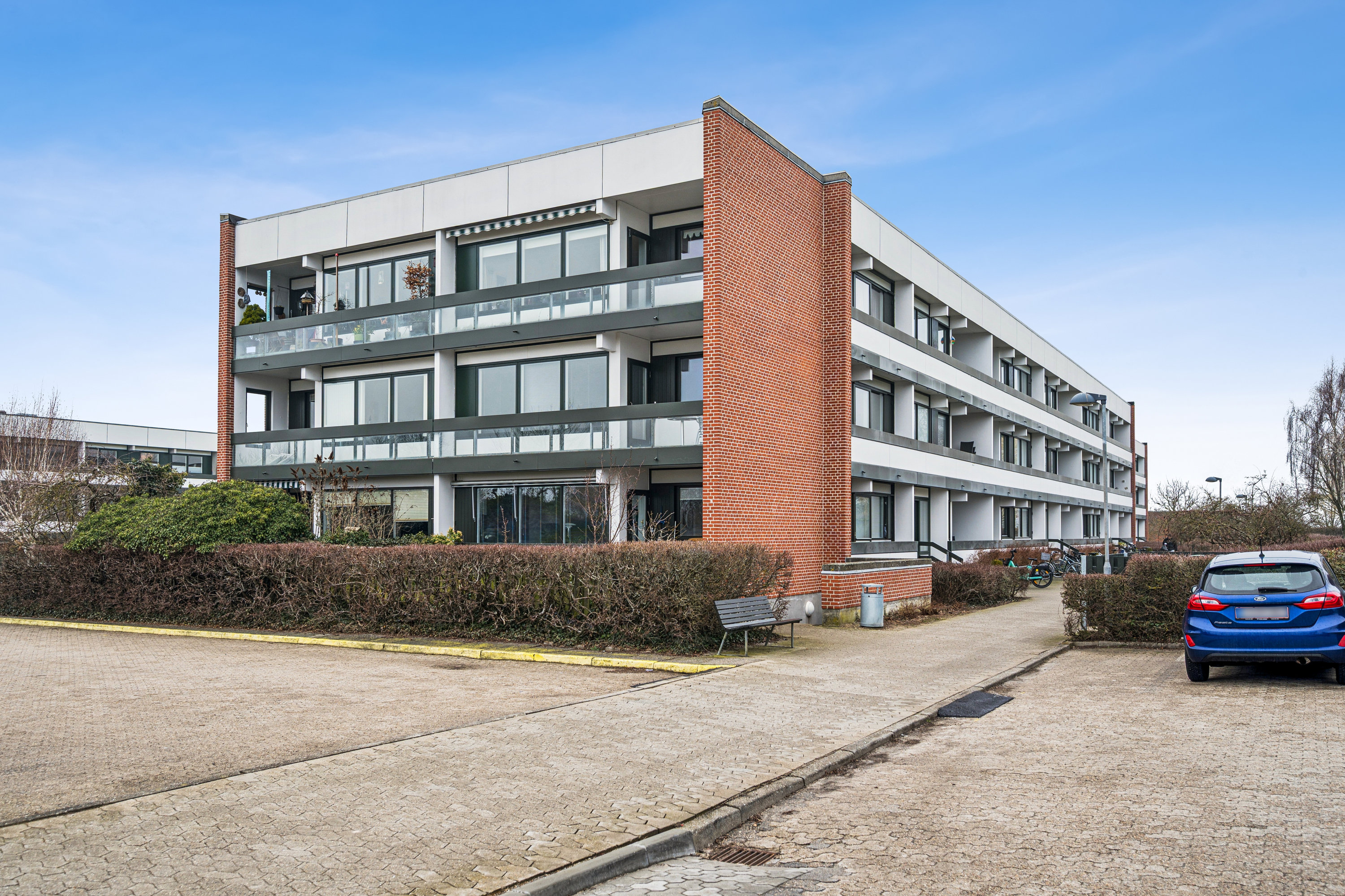 Fremhævet andet billede i fuldskærmstilstand. Billede af Brobjerg Parkvej 95, st.. 1., 8250 Egå