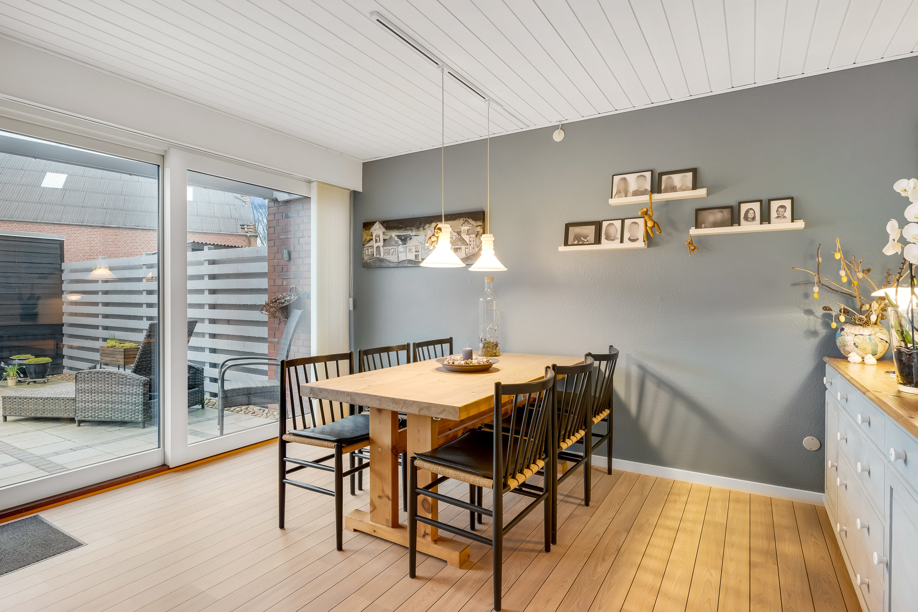 Fremhævet stue billede i fuldskærmstilstand. Billede af Ved Banen 3, 6800 Varde