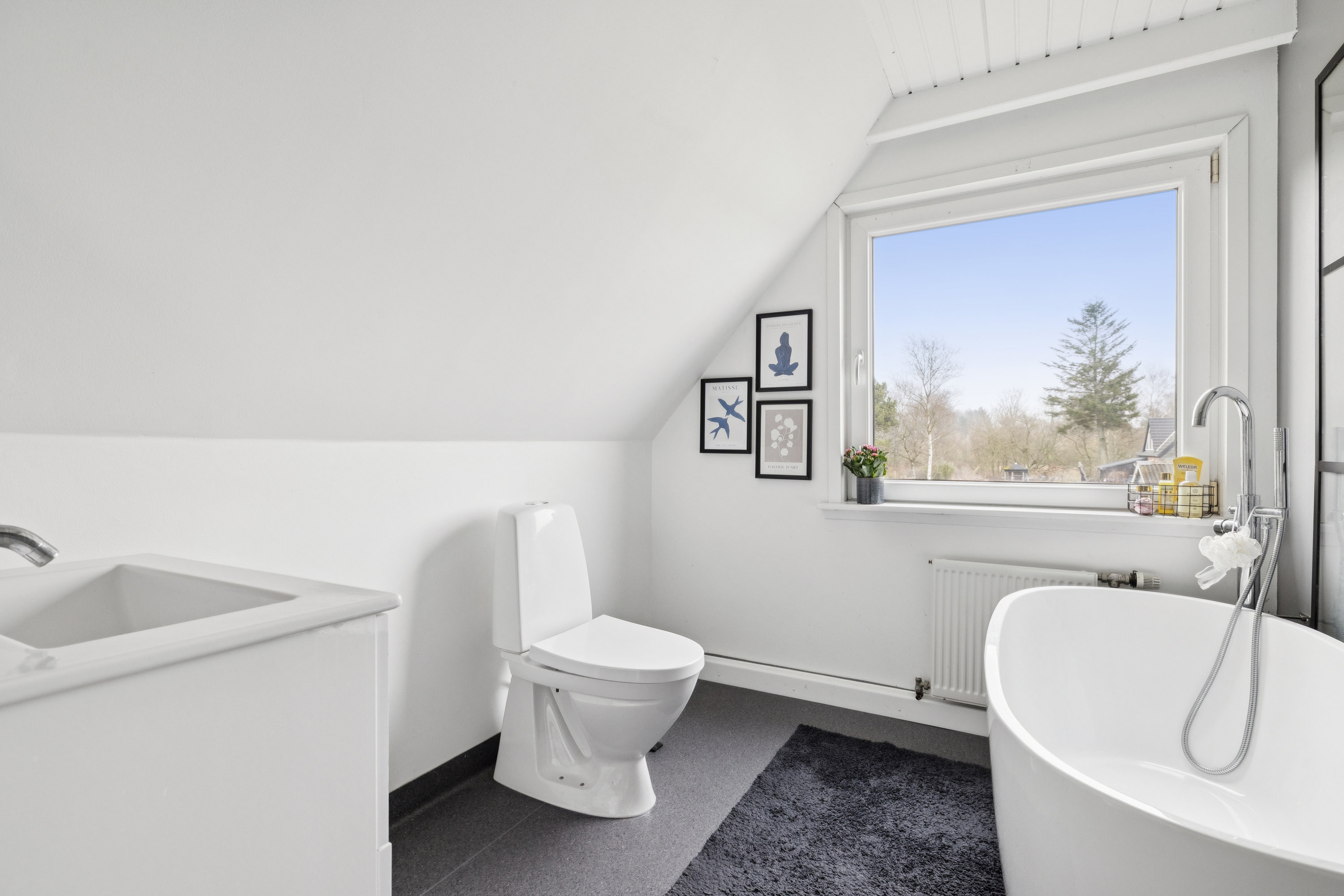 Fremhævet badeværelse billede i fuldskærmstilstand. Billede af Rævebakken 1, 9500 Hobro
