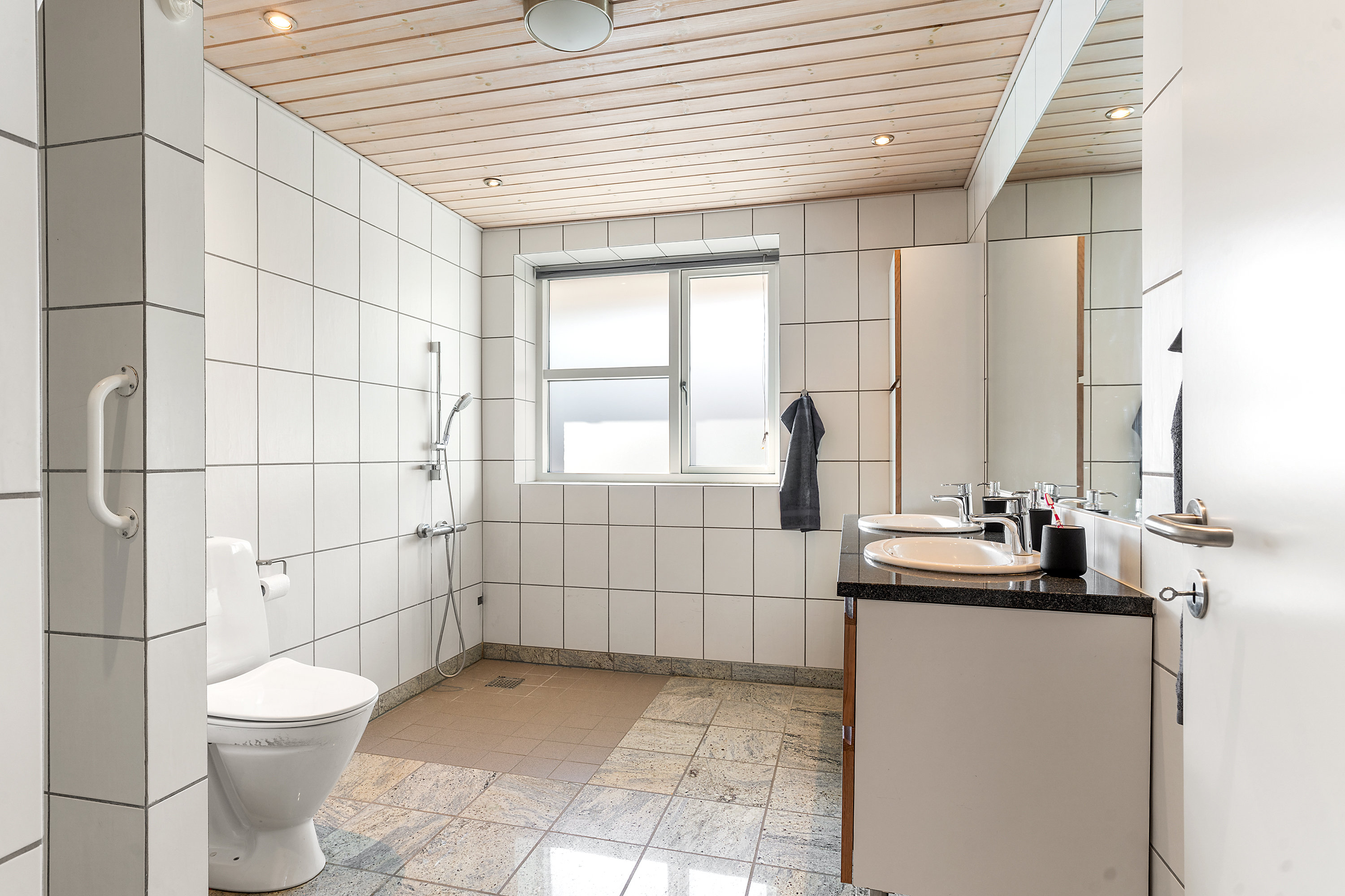 Fremhævet  billede i fuldskærmstilstand. Billede af Nordre Strandvej 156, 8240 Risskov