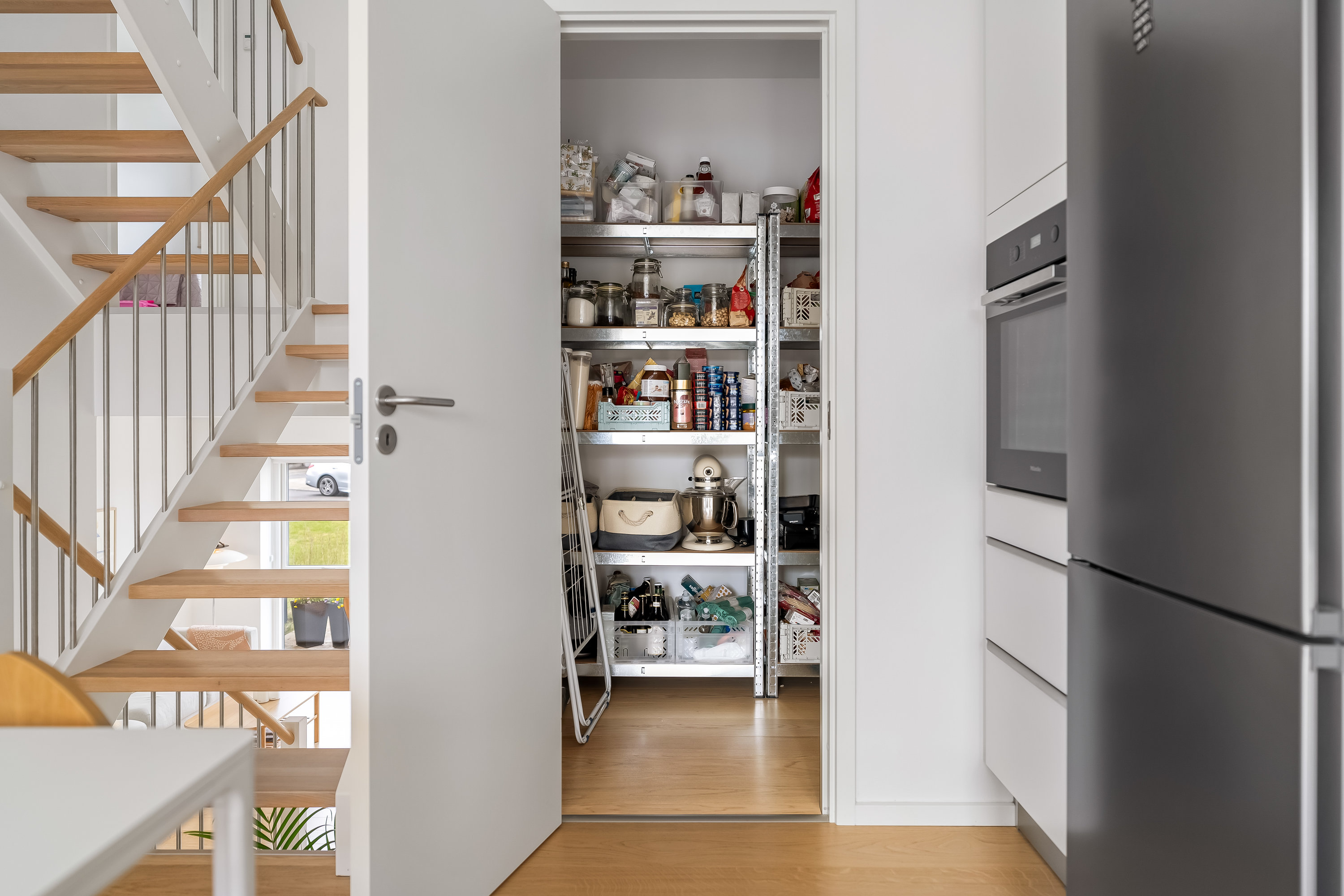 Fremhævet trappe billede i fuldskærmstilstand. Billede af Amorbuen 27, 3400 Hillerød