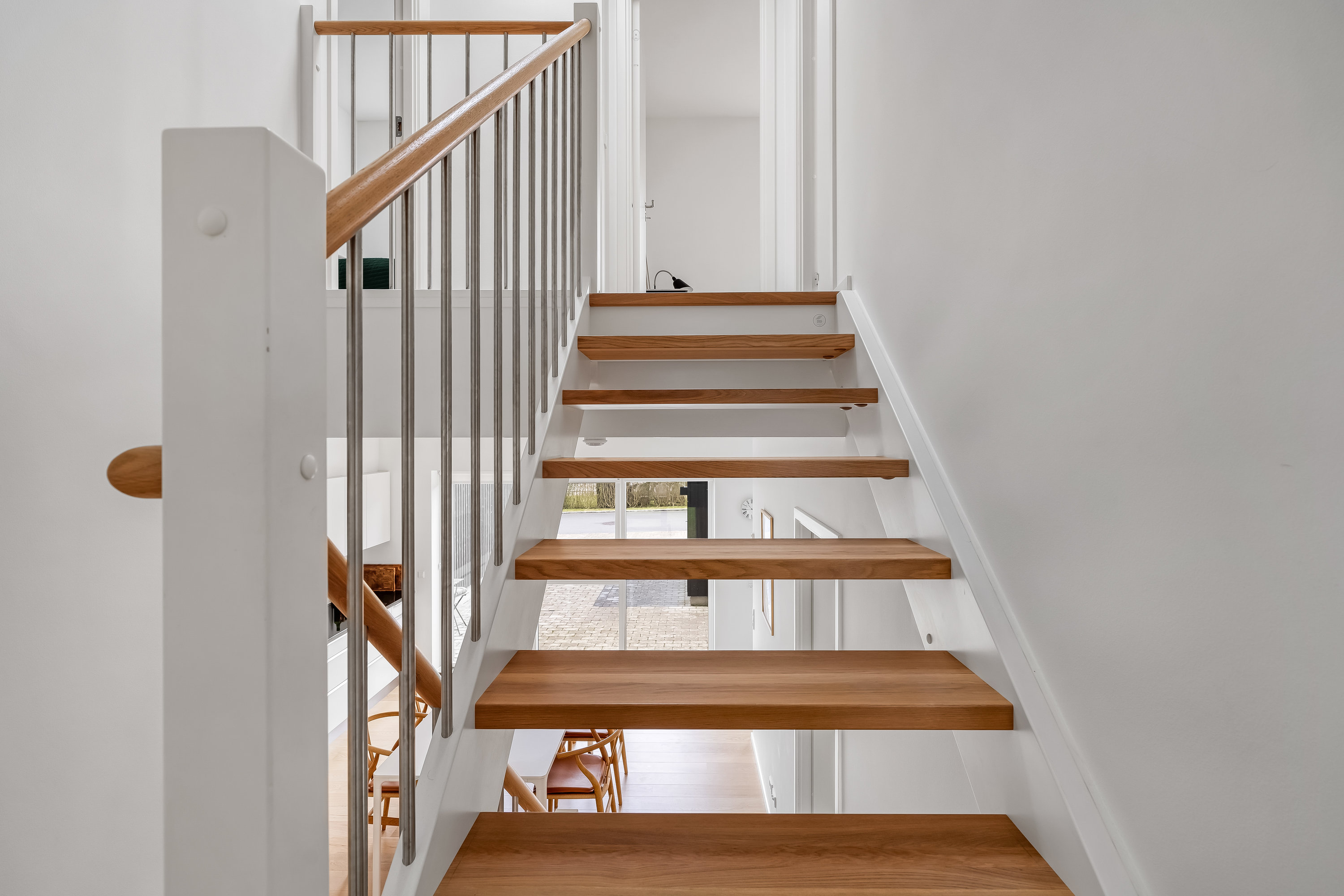 Fremhævet trappe billede i fuldskærmstilstand. Billede af Amorbuen 27, 3400 Hillerød