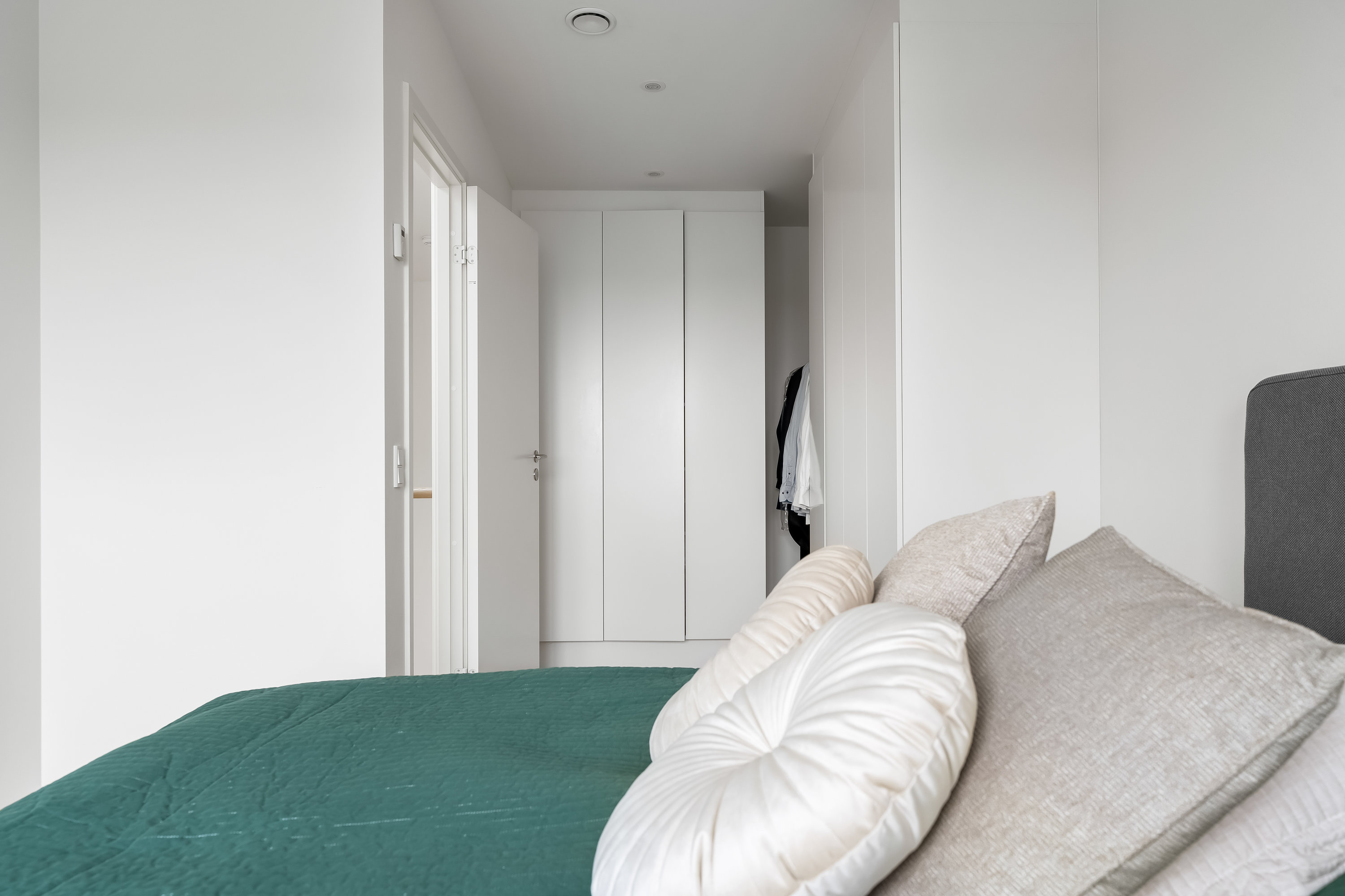 Fremhævet soveværelse billede i fuldskærmstilstand. Billede af Amorbuen 27, 3400 Hillerød