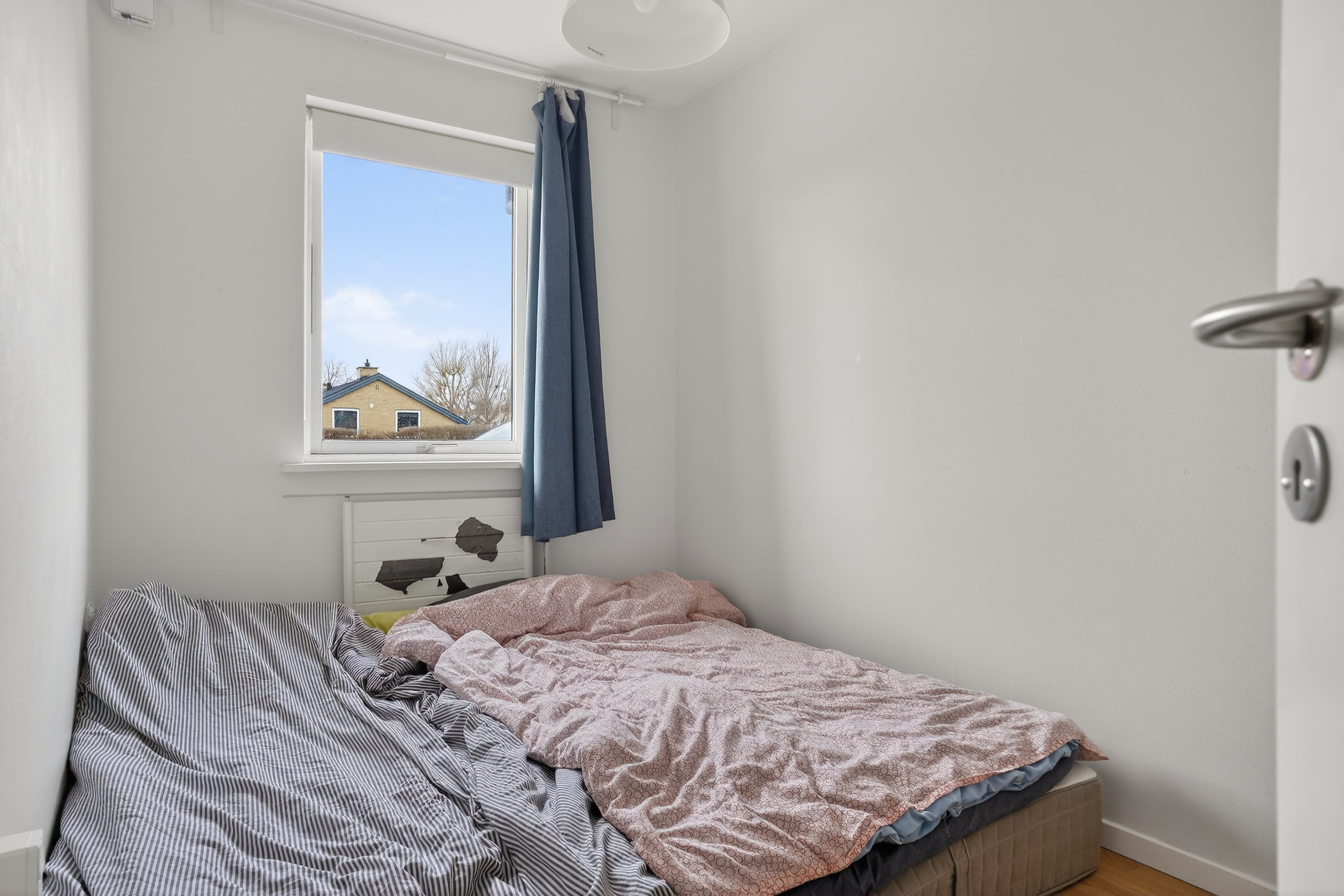 Fremhævet værelse billede i fuldskærmstilstand. Billede af Karabinvej 15, 2860 Søborg