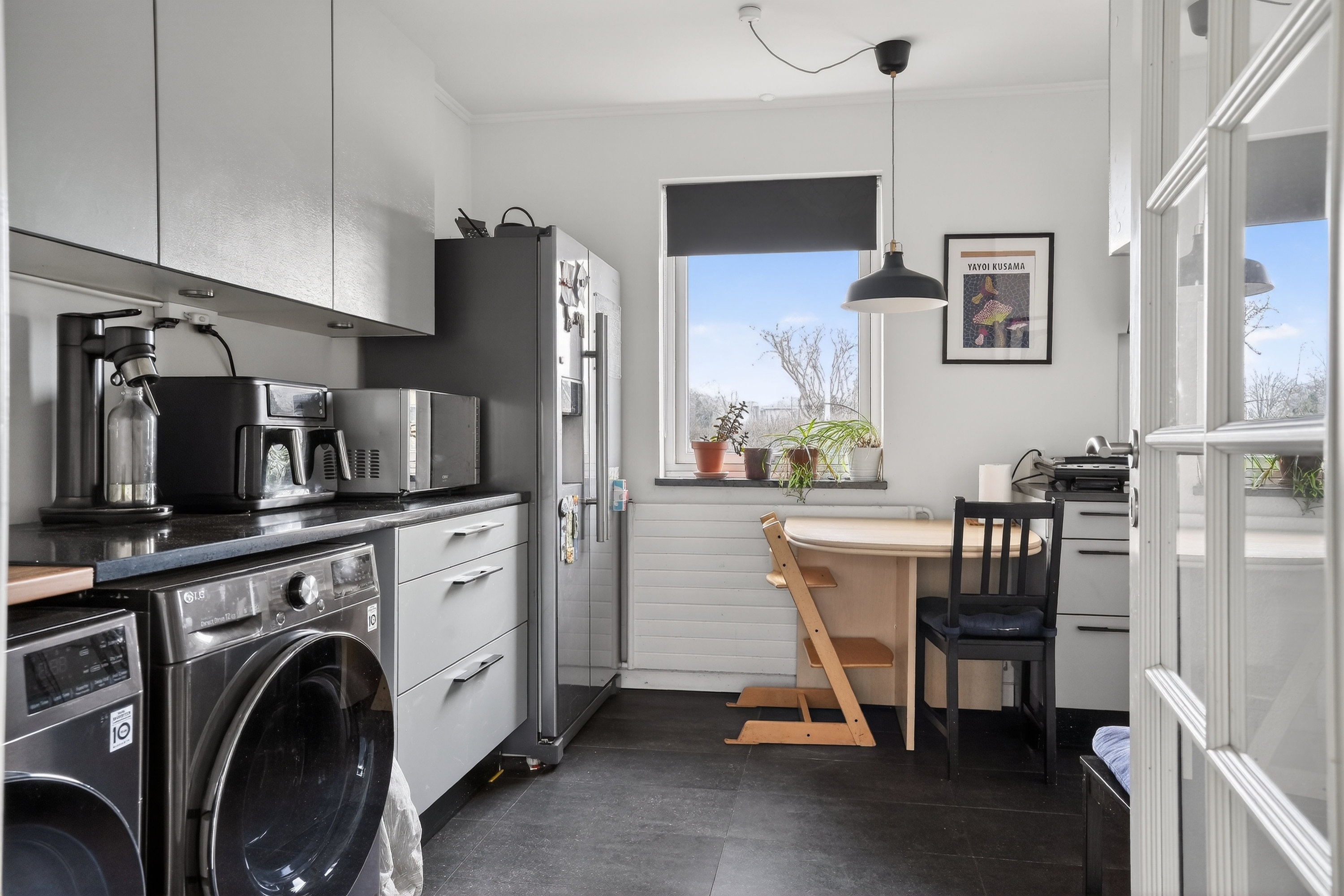 Fremhævet køkken billede i fuldskærmstilstand. Billede af Karabinvej 15, 2860 Søborg