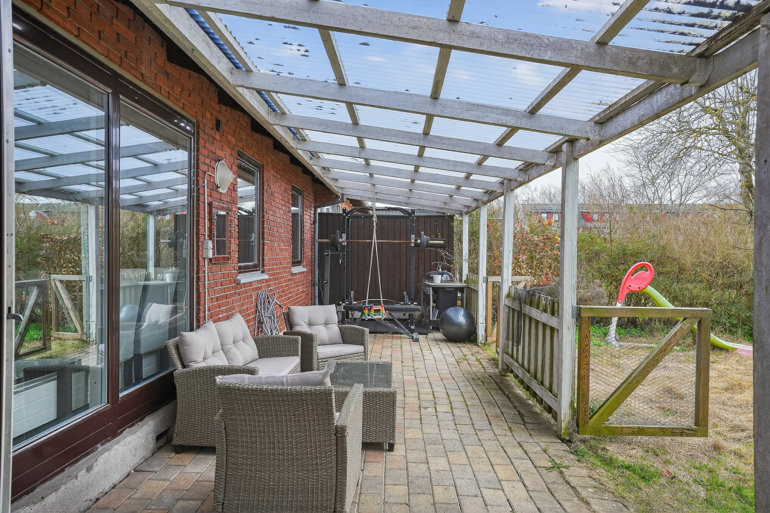 Fremhævet terrasse billede i fuldskærmstilstand. Billede af Karabinvej 15, 2860 Søborg