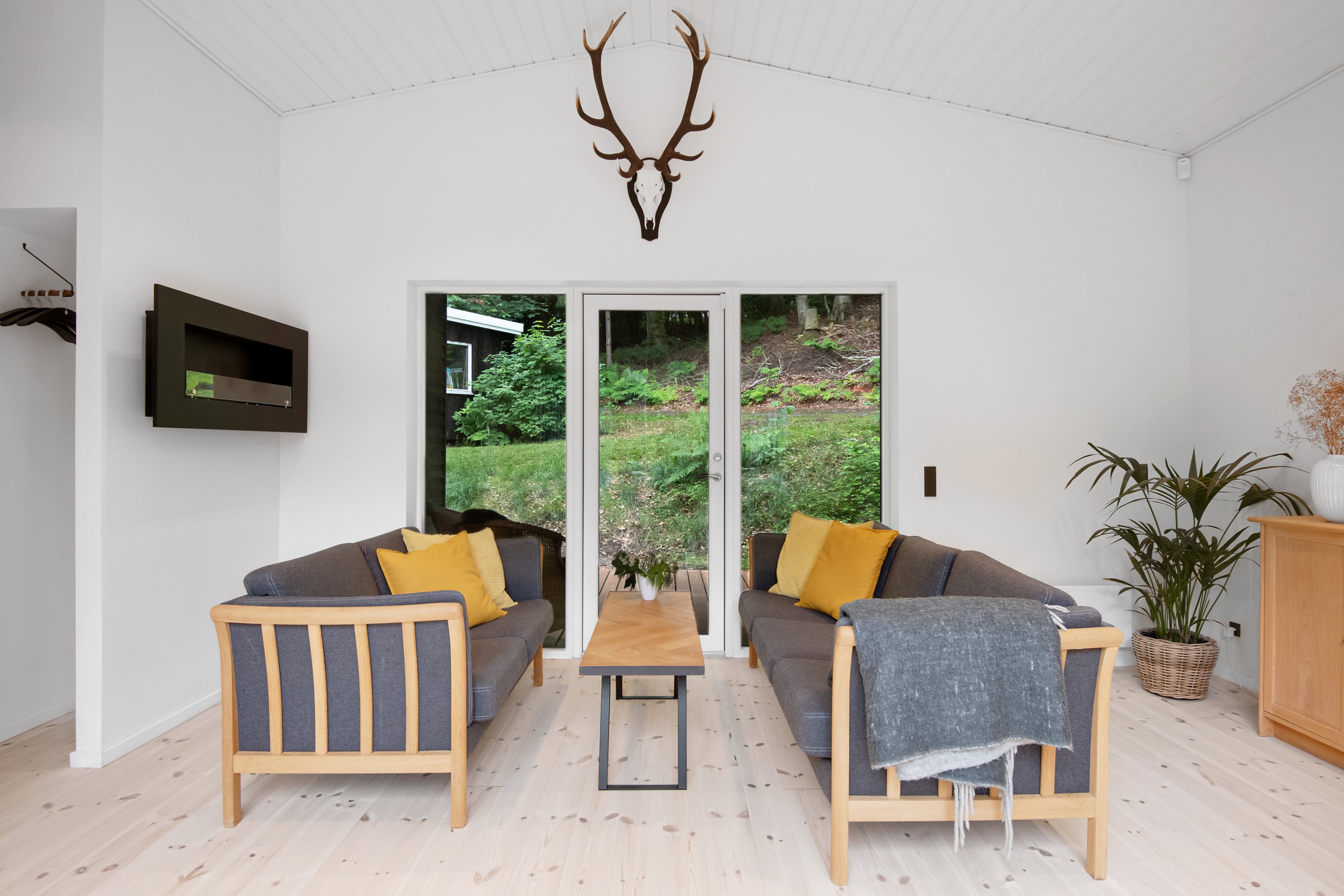 Fremhævet stue billede i fuldskærmstilstand. Billede af Mølleskoven 52, 9260 Gistrup