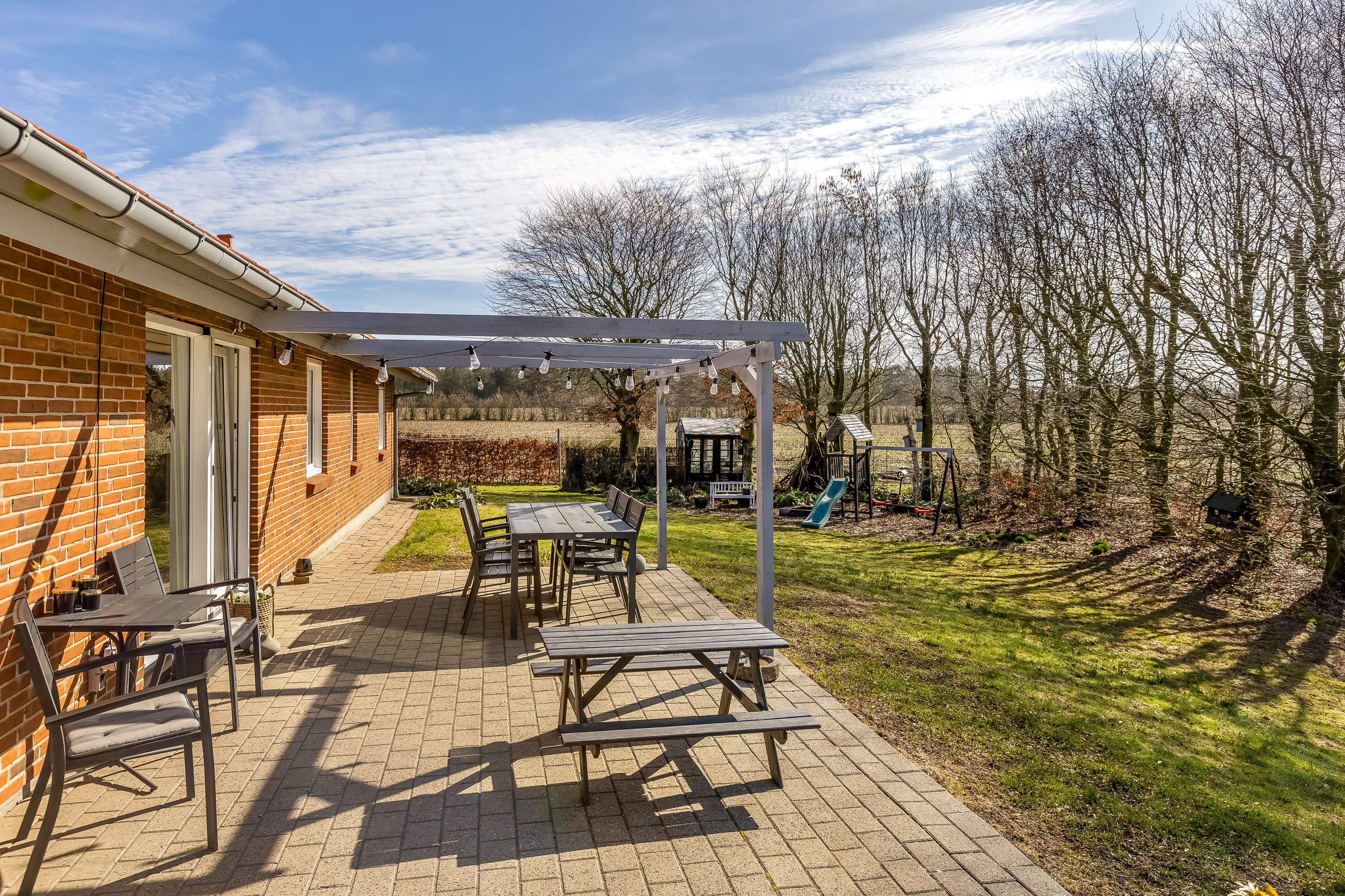 Fremhævet terrasse billede i fuldskærmstilstand. Billede af Albækvej 8, Fjelstervang, 6920 Videbæk