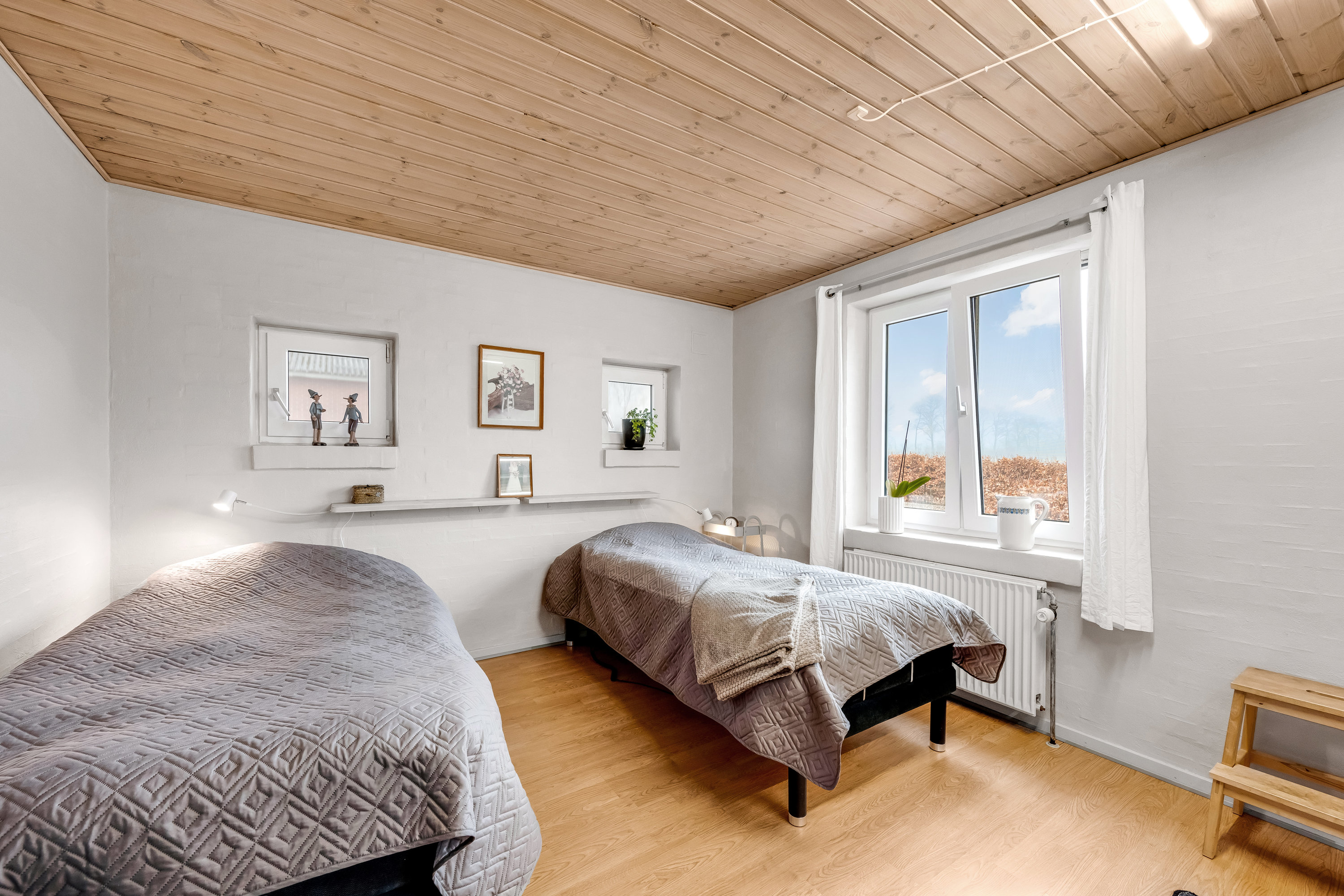 Fremhævet soveværelse billede i fuldskærmstilstand. Billede af Albækvej 8, Fjelstervang, 6920 Videbæk