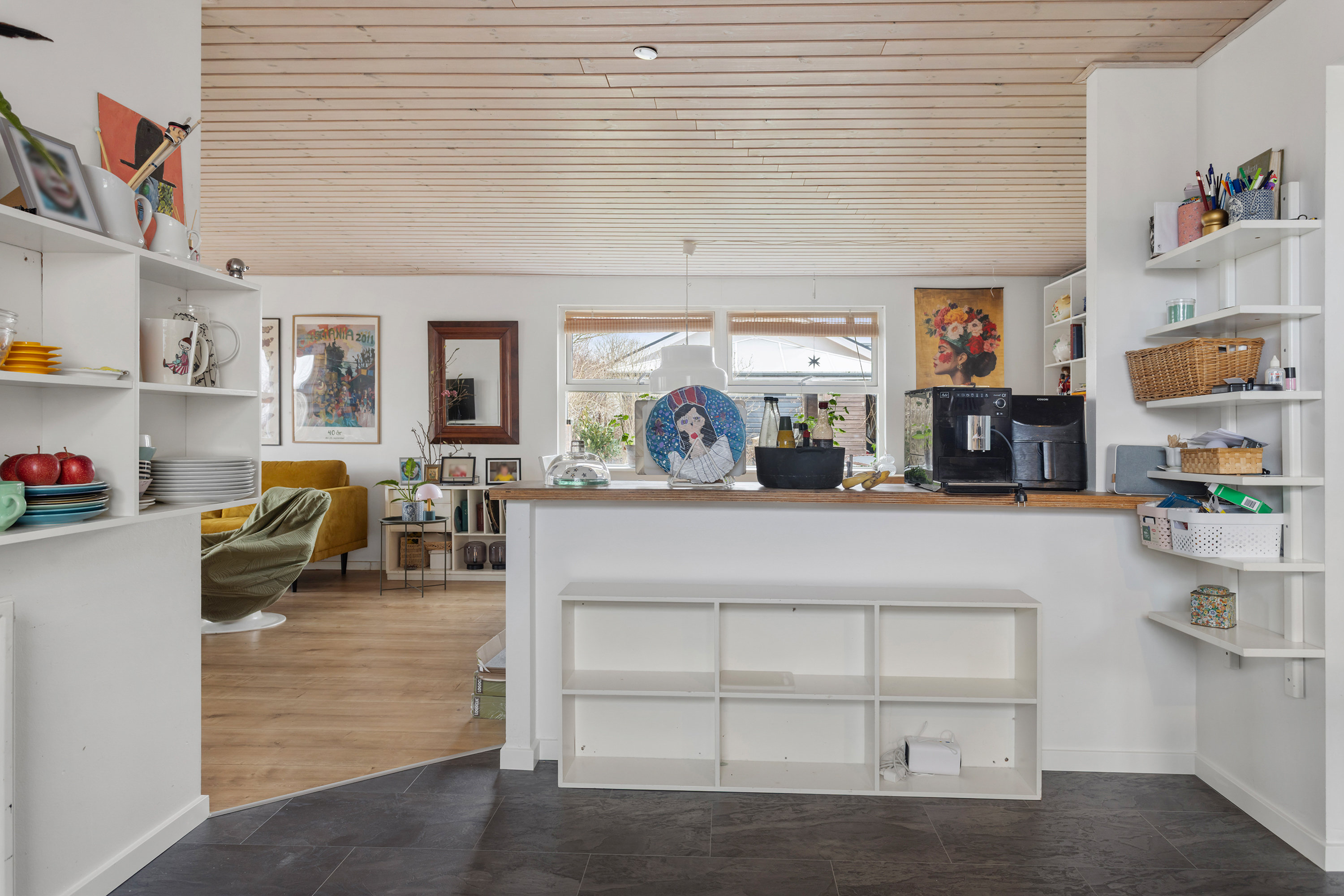 Fremhævet køkken billede i fuldskærmstilstand. Billede af Hyldevænget 19, Haldbjerg, 9900 Frederikshavn