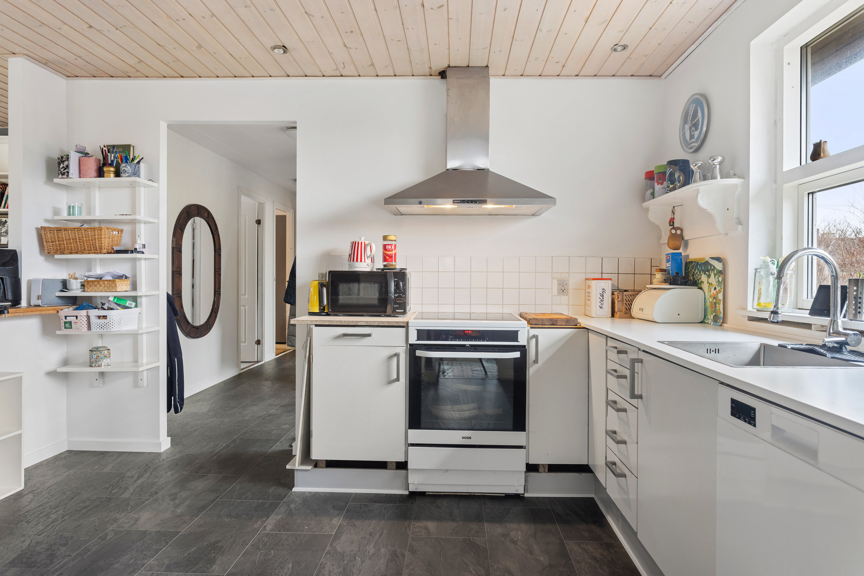 Fremhævet køkken billede i fuldskærmstilstand. Billede af Hyldevænget 19, Haldbjerg, 9900 Frederikshavn