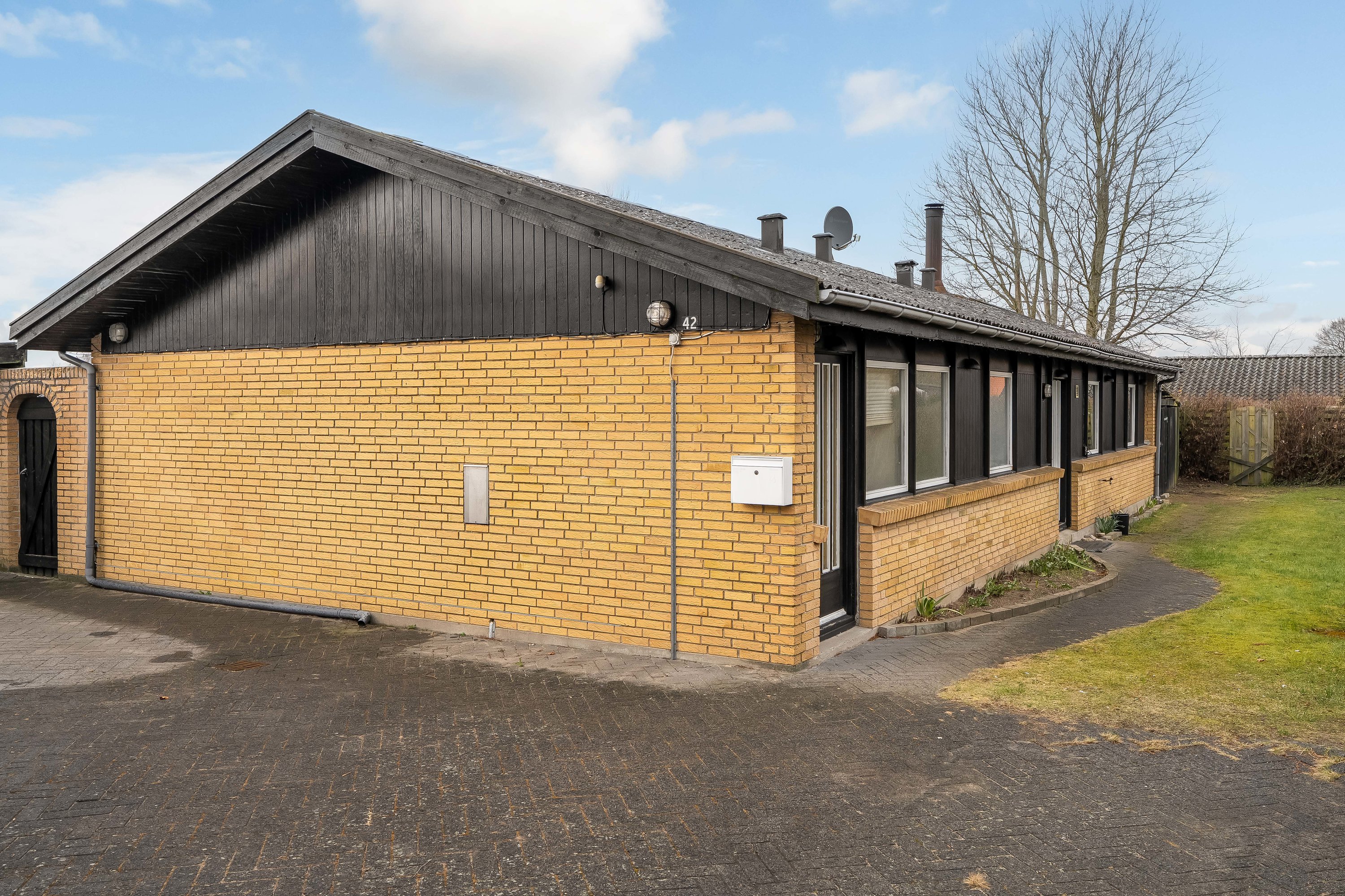 Fremhævet andet billede i fuldskærmstilstand. Billede af Holmegårdsparken 42, Store Lyngby, 3320 Skævinge