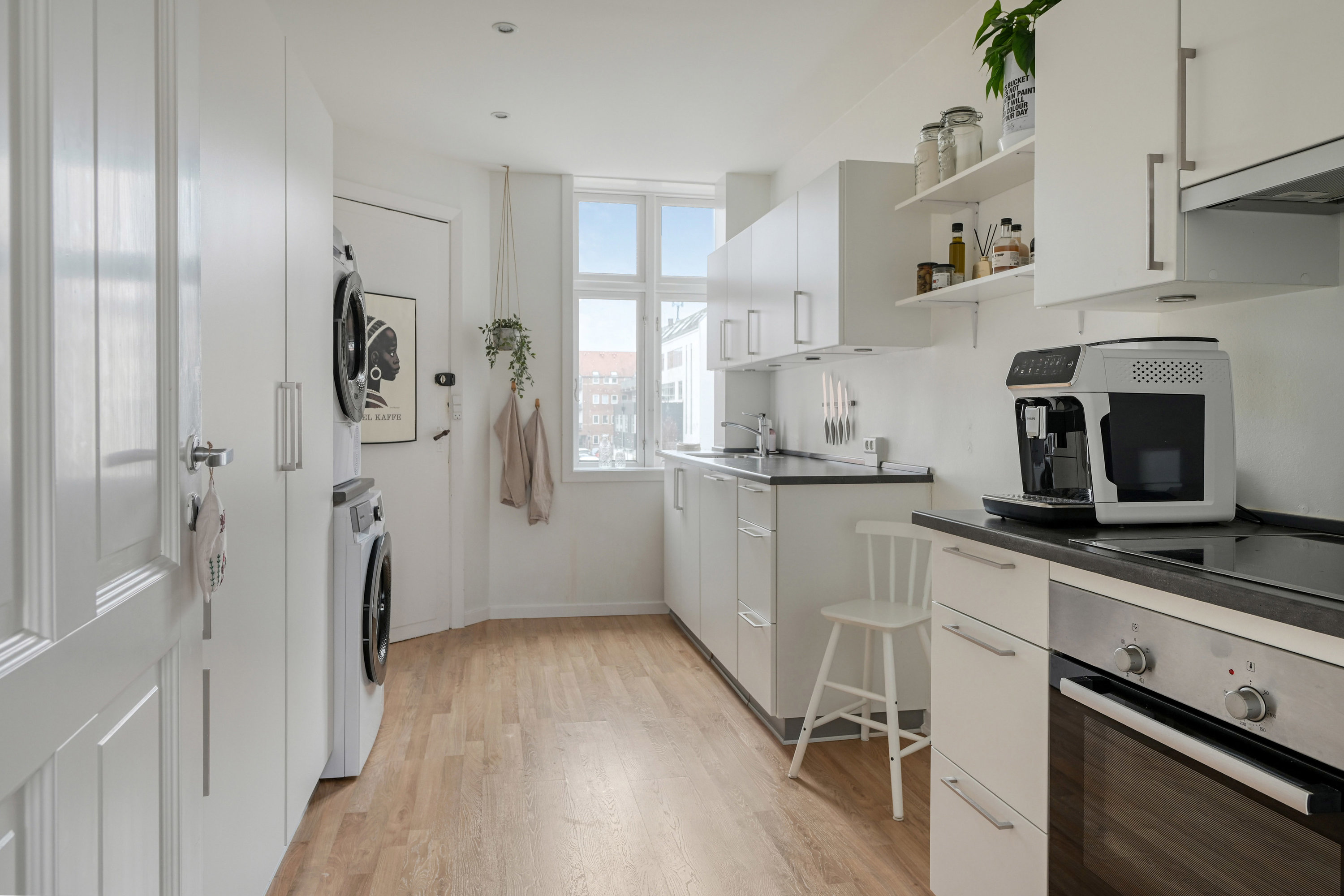 Fremhævet køkken billede i fuldskærmstilstand. Billede af Spangsbjerggade 3, 1. th., 6700 Esbjerg