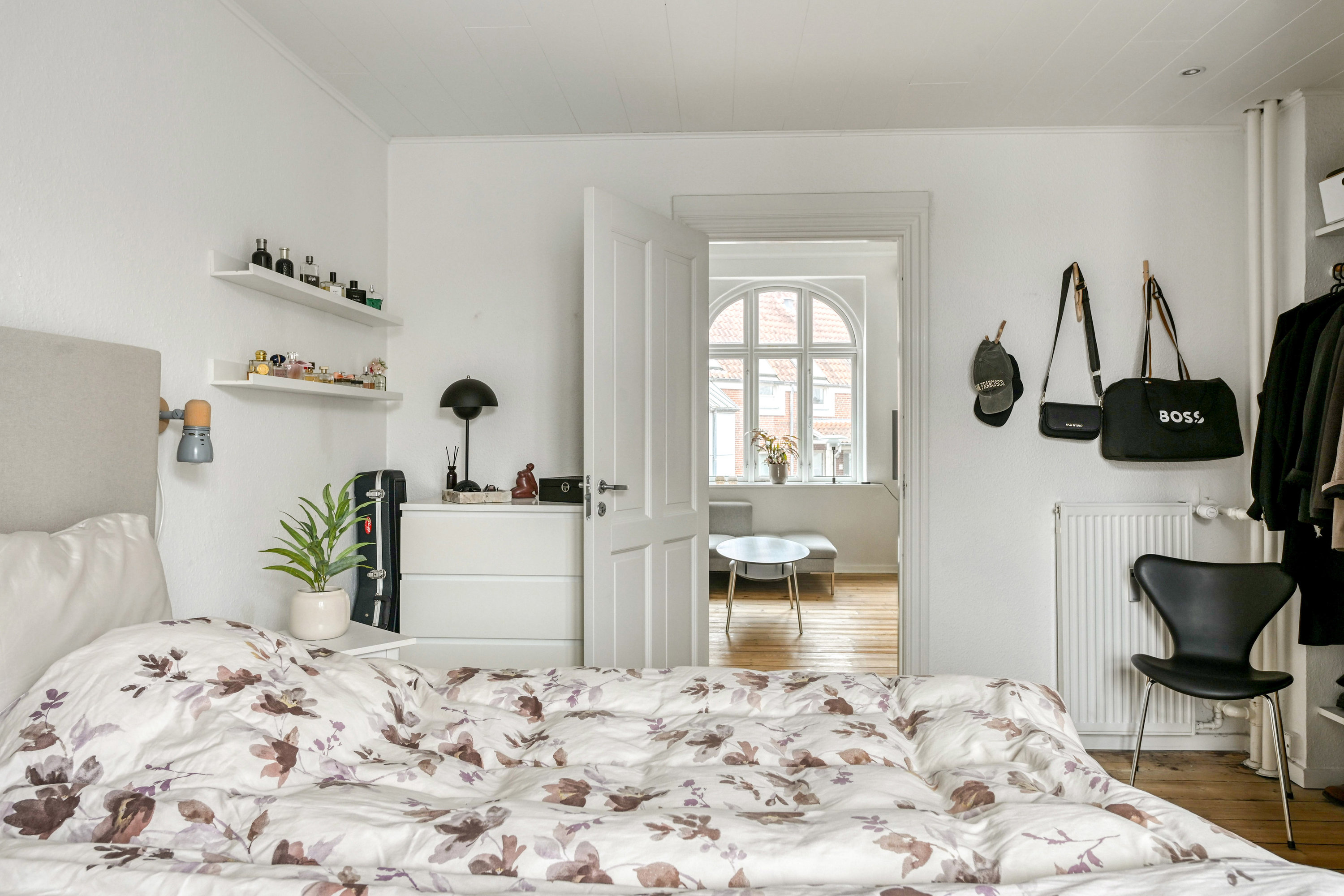 Fremhævet værelse billede i fuldskærmstilstand. Billede af Spangsbjerggade 3, 1. th., 6700 Esbjerg