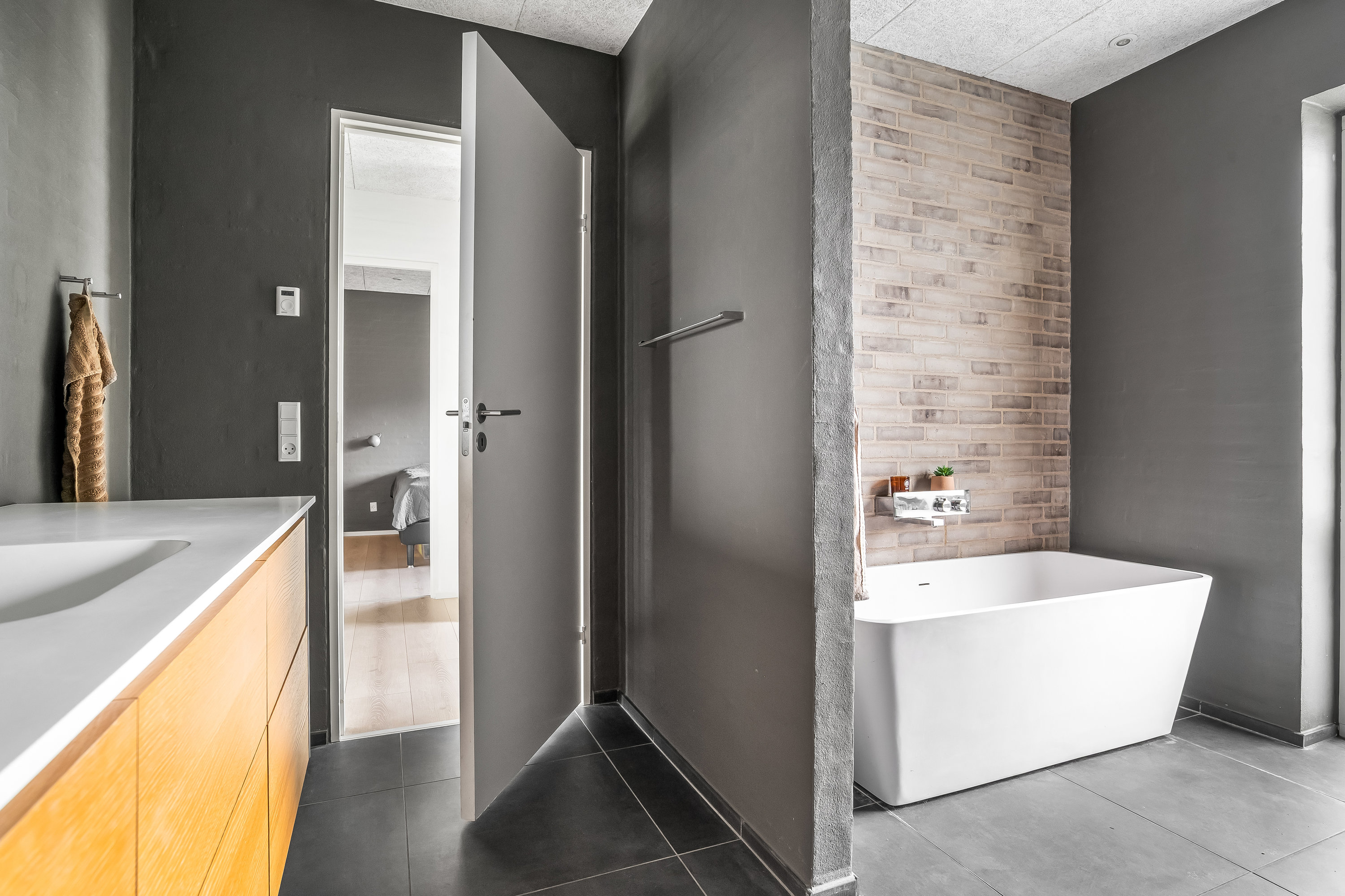 Fremhævet badeværelse billede i fuldskærmstilstand. Billede af Hjelmen 8, Mejrup, 7500 Holstebro