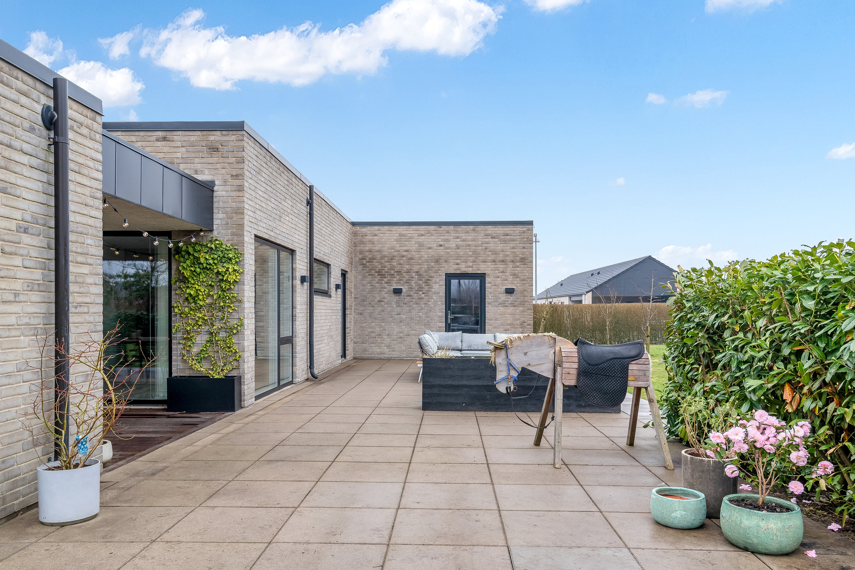 Fremhævet terrasse billede i fuldskærmstilstand. Billede af Hjelmen 8, Mejrup, 7500 Holstebro