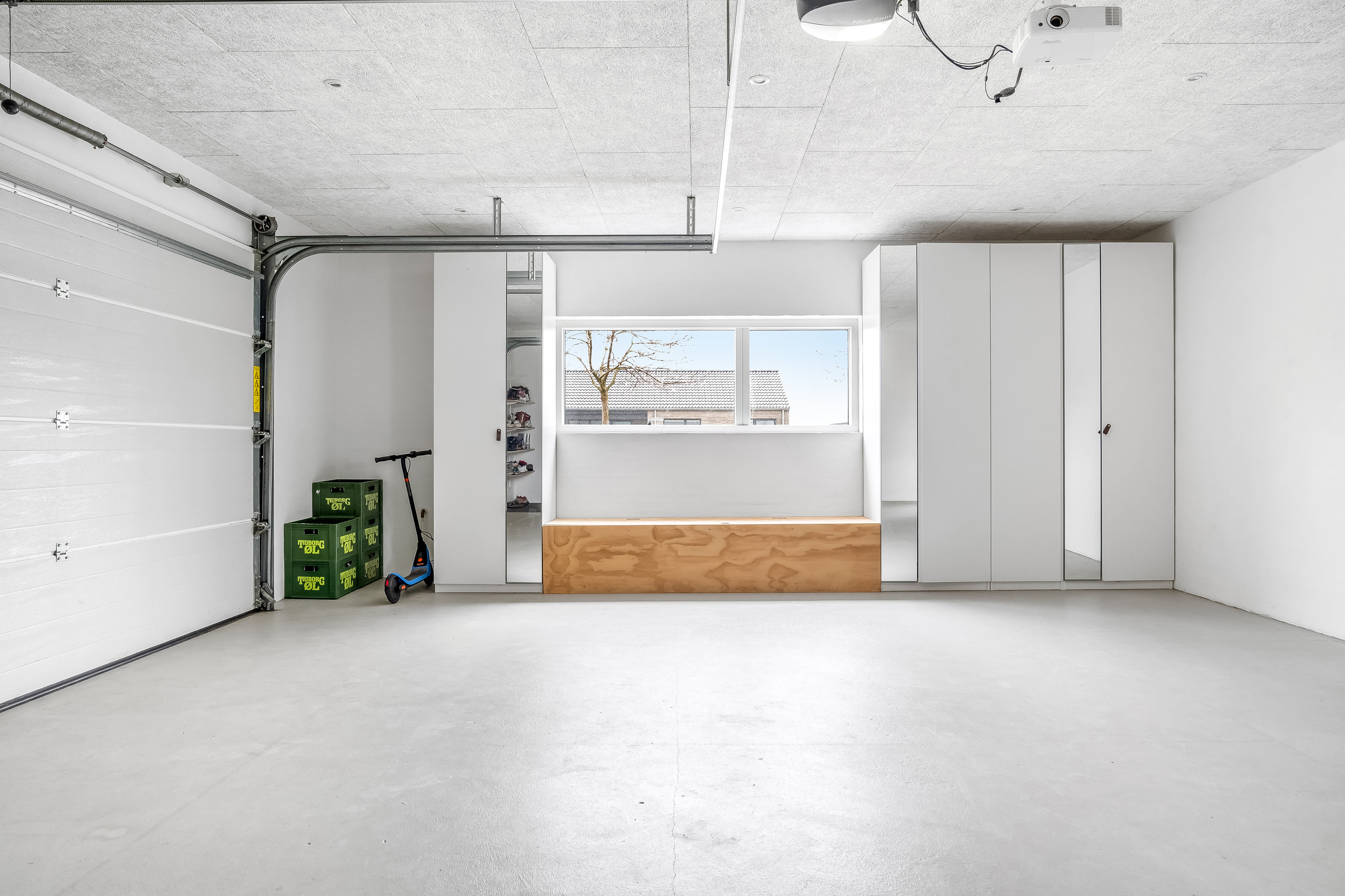 Fremhævet garage billede i fuldskærmstilstand. Billede af Hjelmen 8, Mejrup, 7500 Holstebro