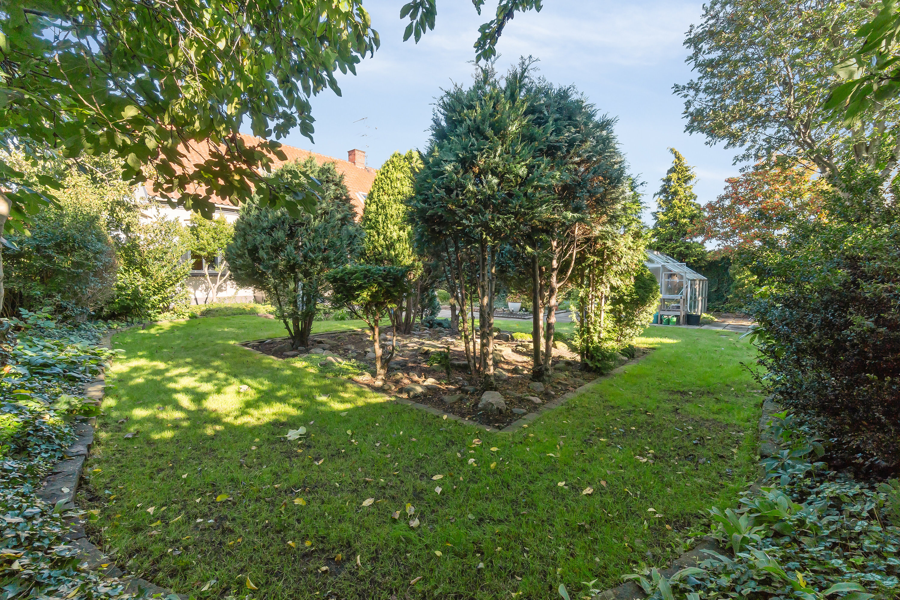 Fremhævet have billede i fuldskærmstilstand. Billede af Storegade 70, 3700 Rønne