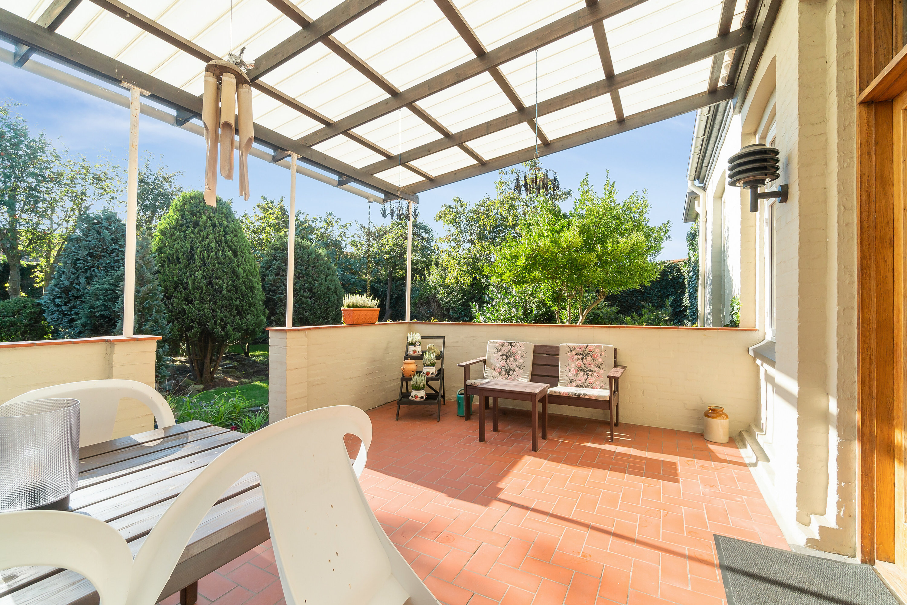 Fremhævet overdækket terrasse billede i fuldskærmstilstand. Billede af Storegade 70, 3700 Rønne