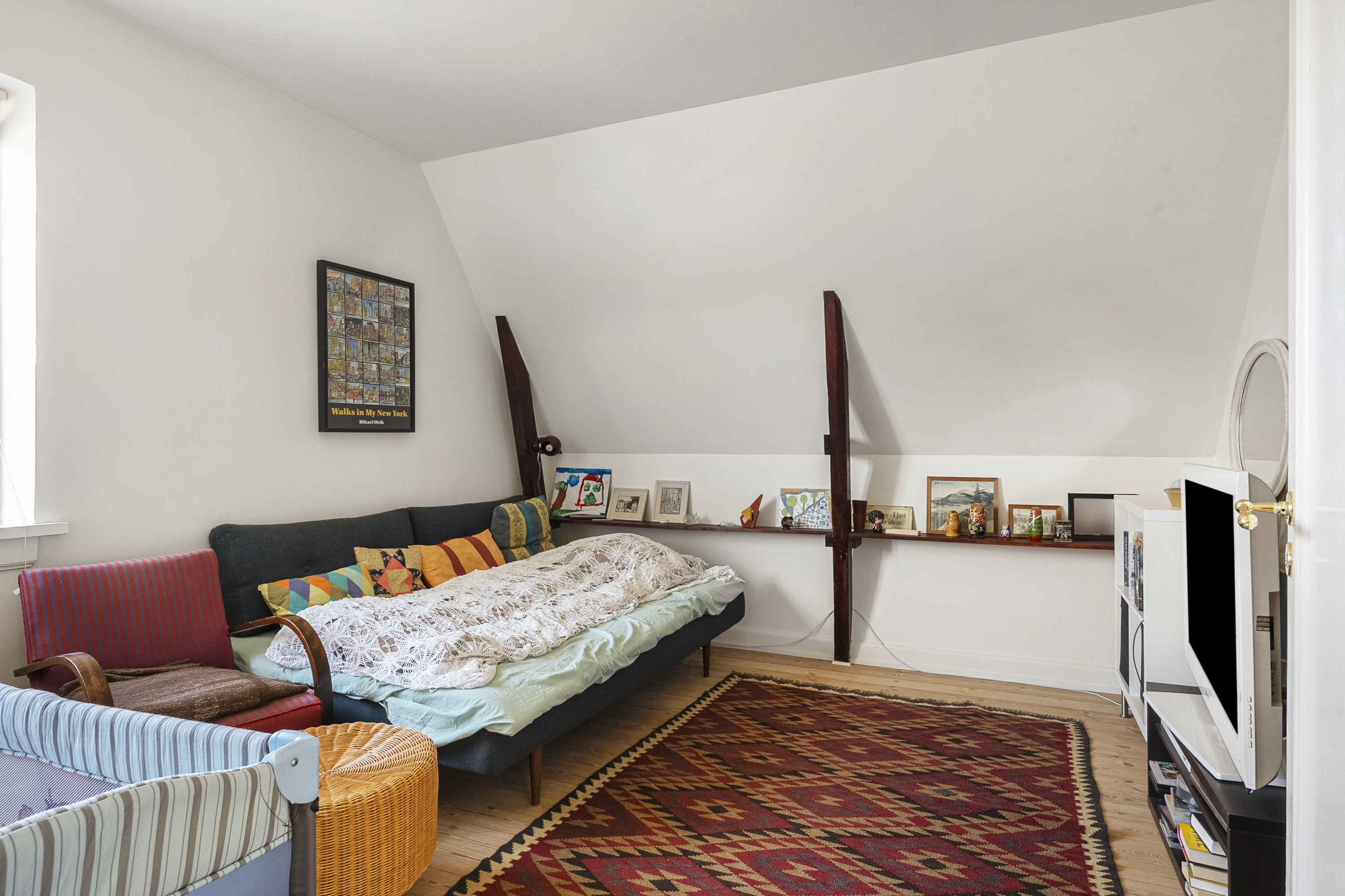 Fremhævet soveværelse billede i fuldskærmstilstand. Billede af Mosegårdsvej 13, 5000 Odense C