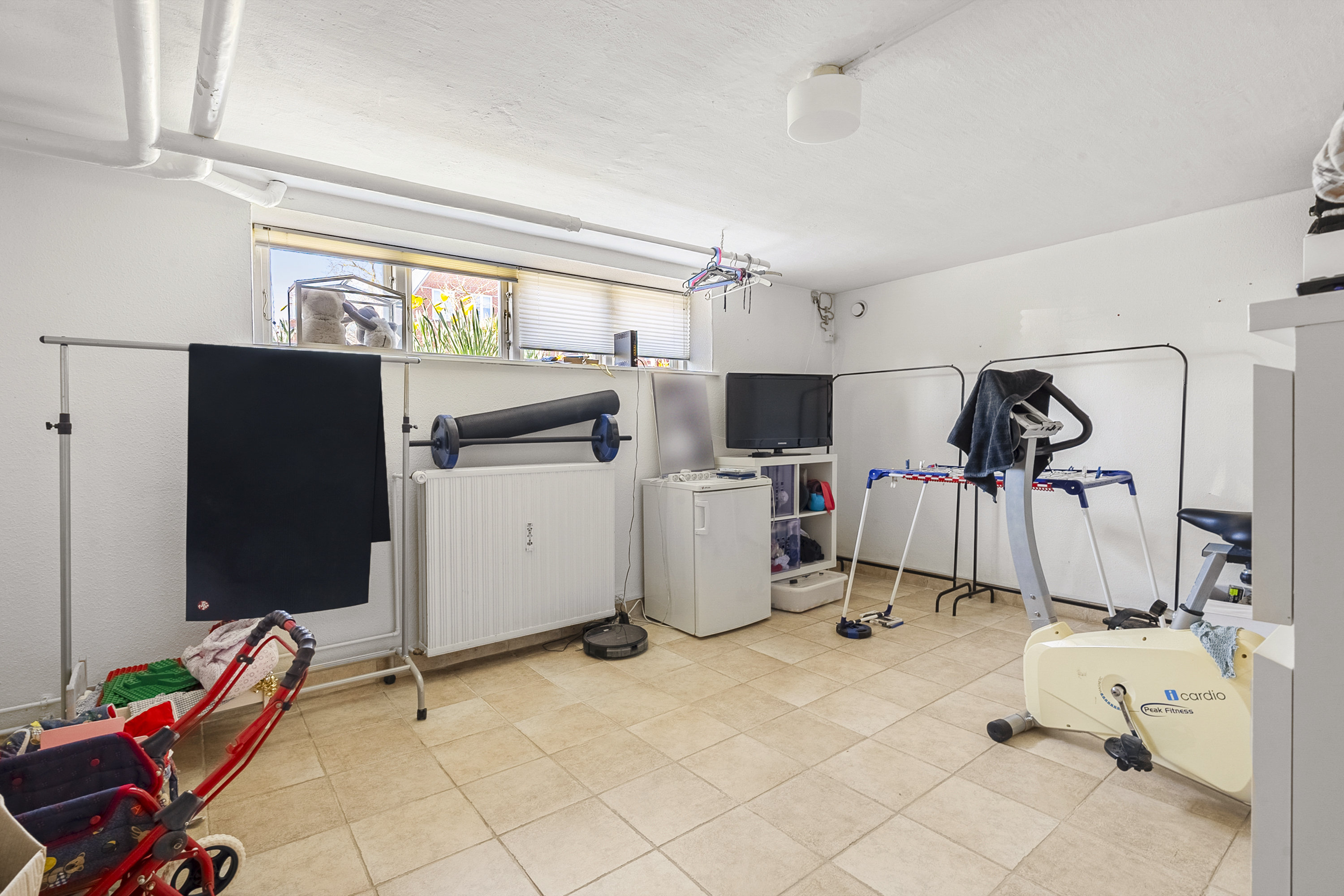 Fremhævet værelse billede i fuldskærmstilstand. Billede af Mosegårdsvej 13, 5000 Odense C