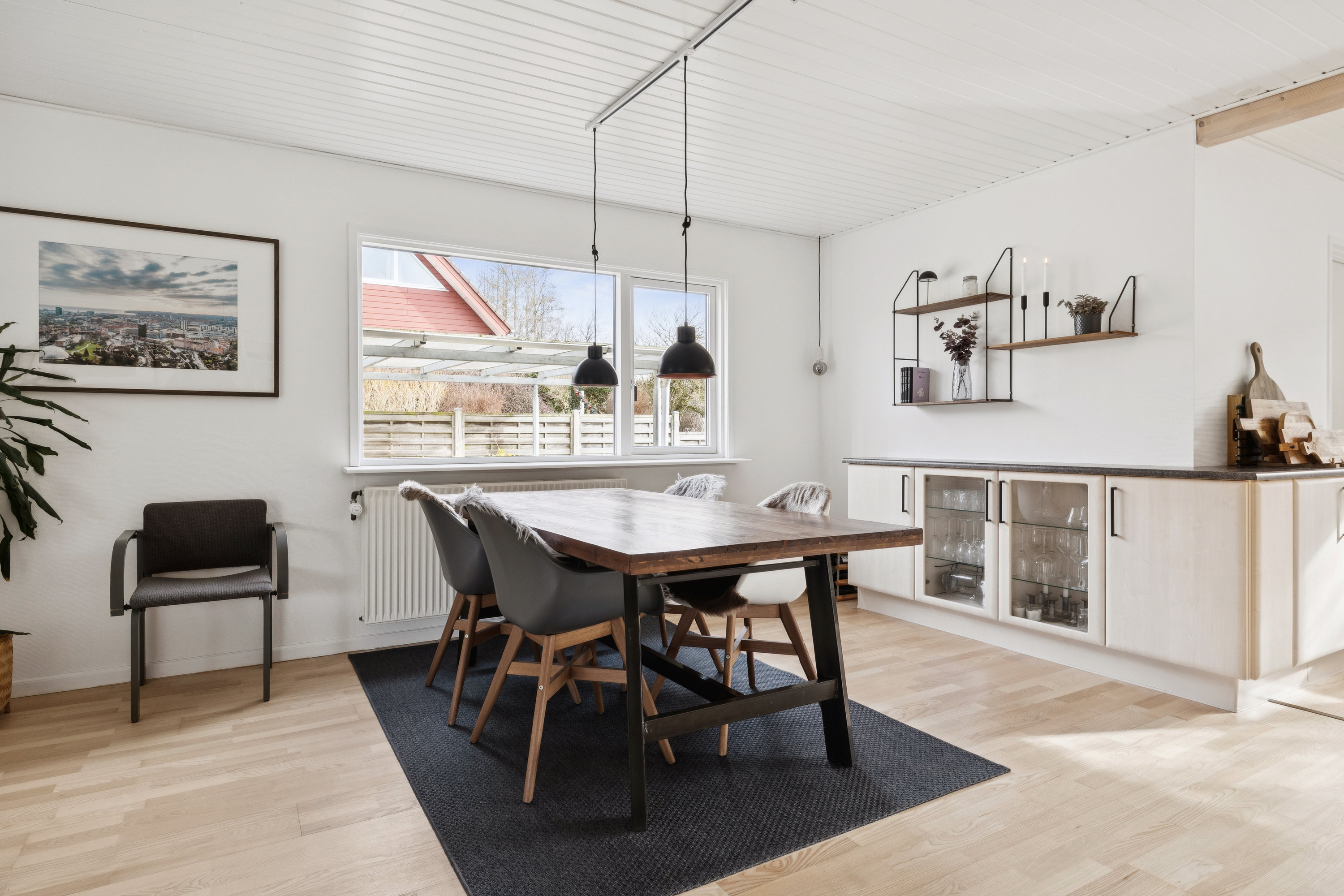 Fremhævet alrum billede i fuldskærmstilstand. Billede af Højtoftevej 11, Tebstrup, 8660 Skanderborg