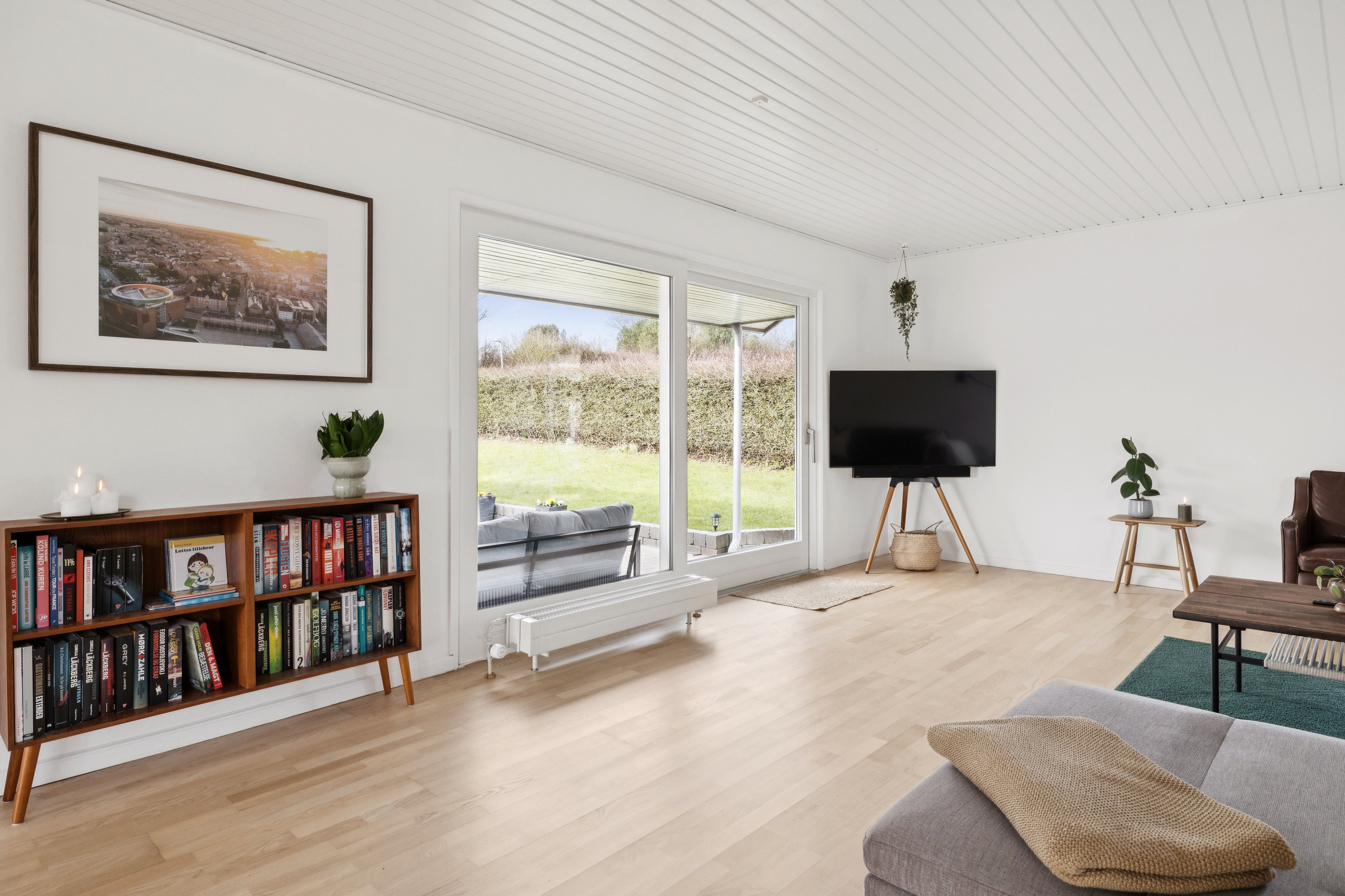 Fremhævet stue billede i fuldskærmstilstand. Billede af Højtoftevej 11, Tebstrup, 8660 Skanderborg