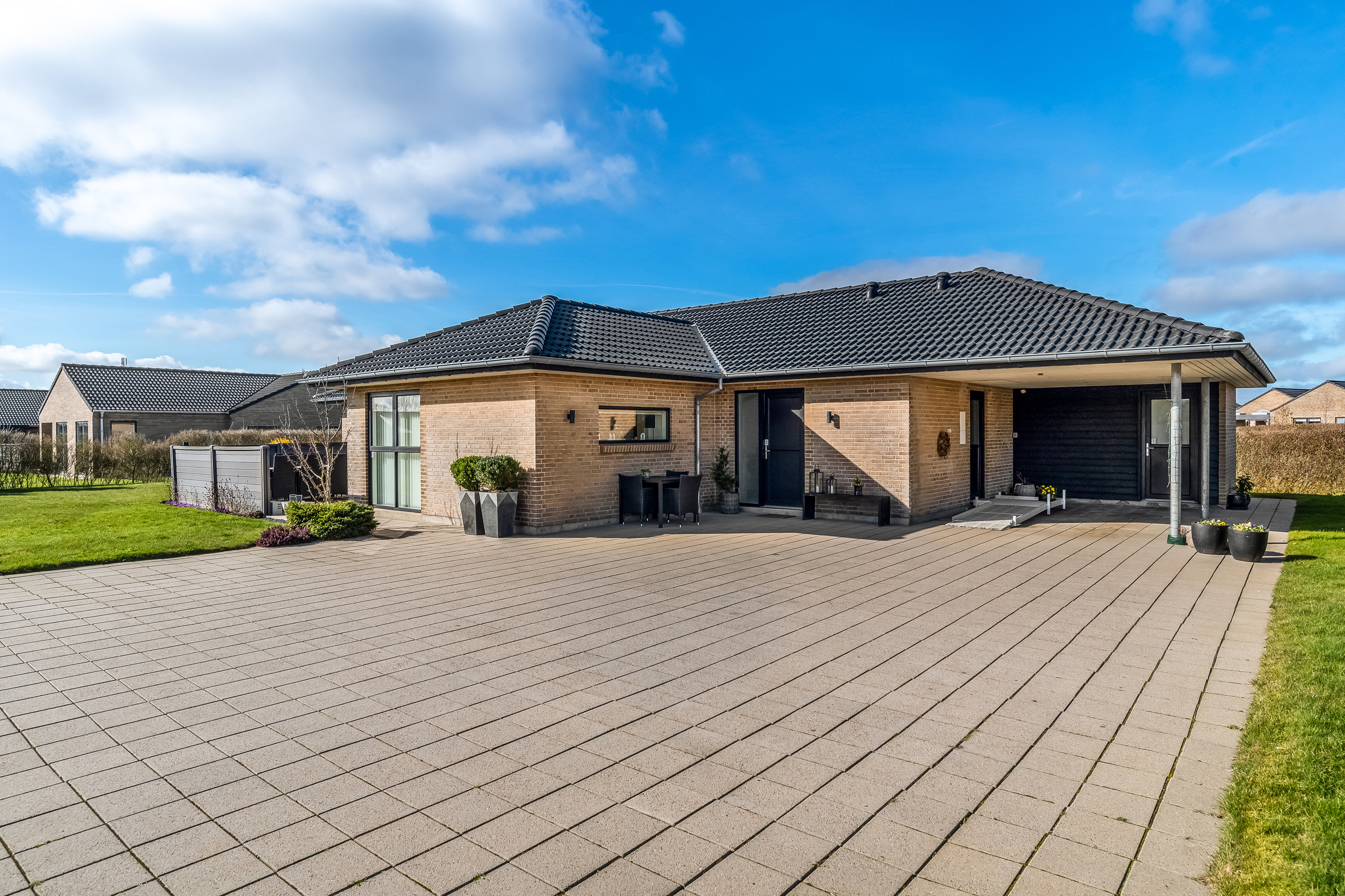 Fremhævet ejendommen billede i fuldskærmstilstand. Billede af Grøften 2, 7500 Holstebro