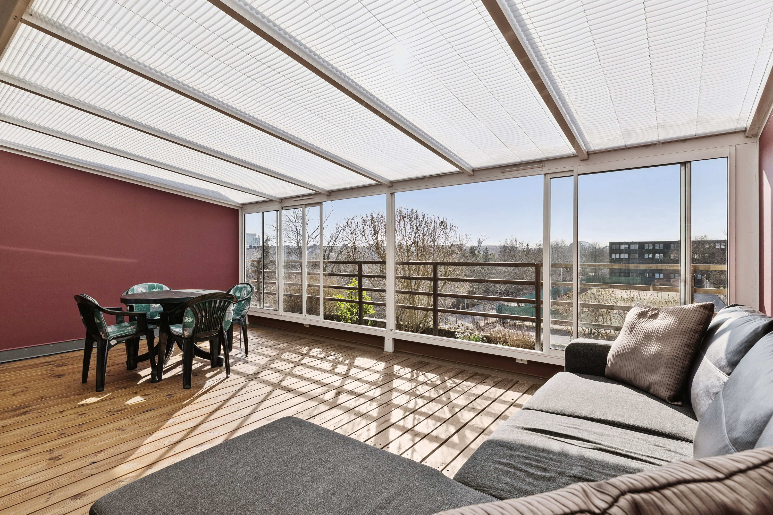 Fremhævet udestue billede i fuldskærmstilstand. Billede af Spaden C 4, 3. 1., Høje Taastrup, 2630 Taastrup