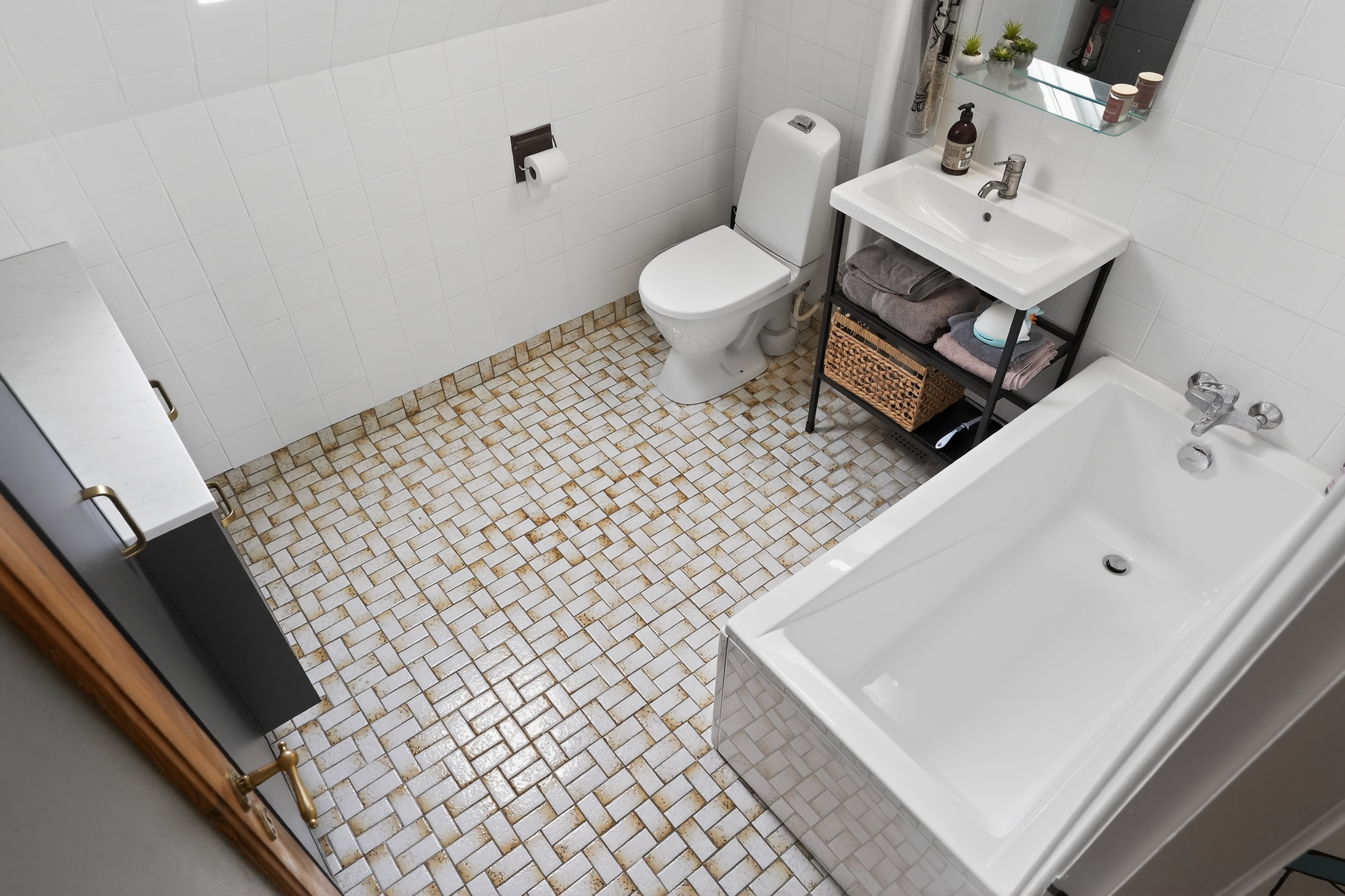 Fremhævet badeværelse billede i fuldskærmstilstand. Billede af Maj Alle 101, 2860 Søborg