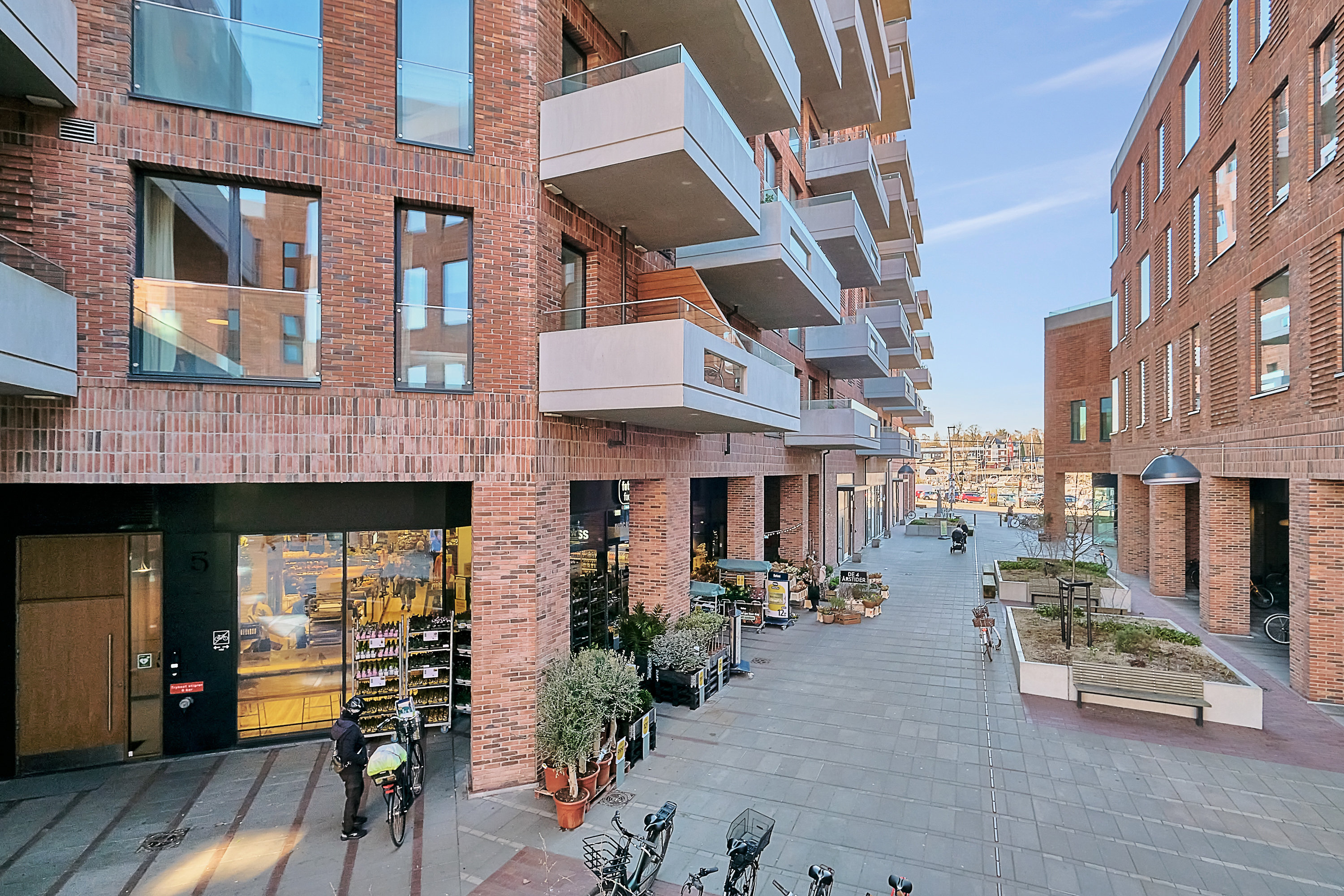 Fremhævet facade billede i fuldskærmstilstand. Billede af Nicoline Kochs Plads 5, 1. 4., 8000 Aarhus C