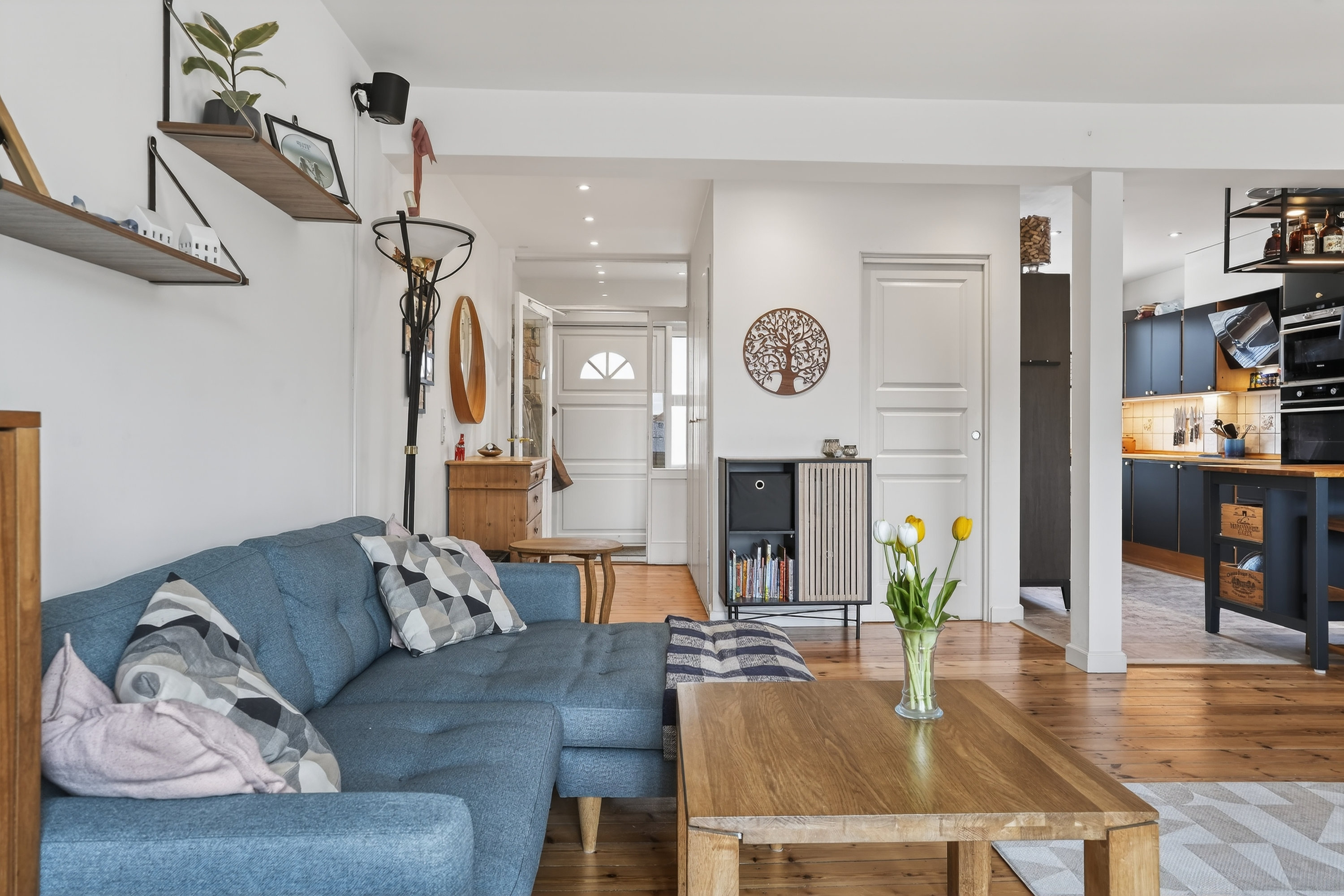 Fremhævet stue billede i fuldskærmstilstand. Billede af Maj Alle 101, 2860 Søborg