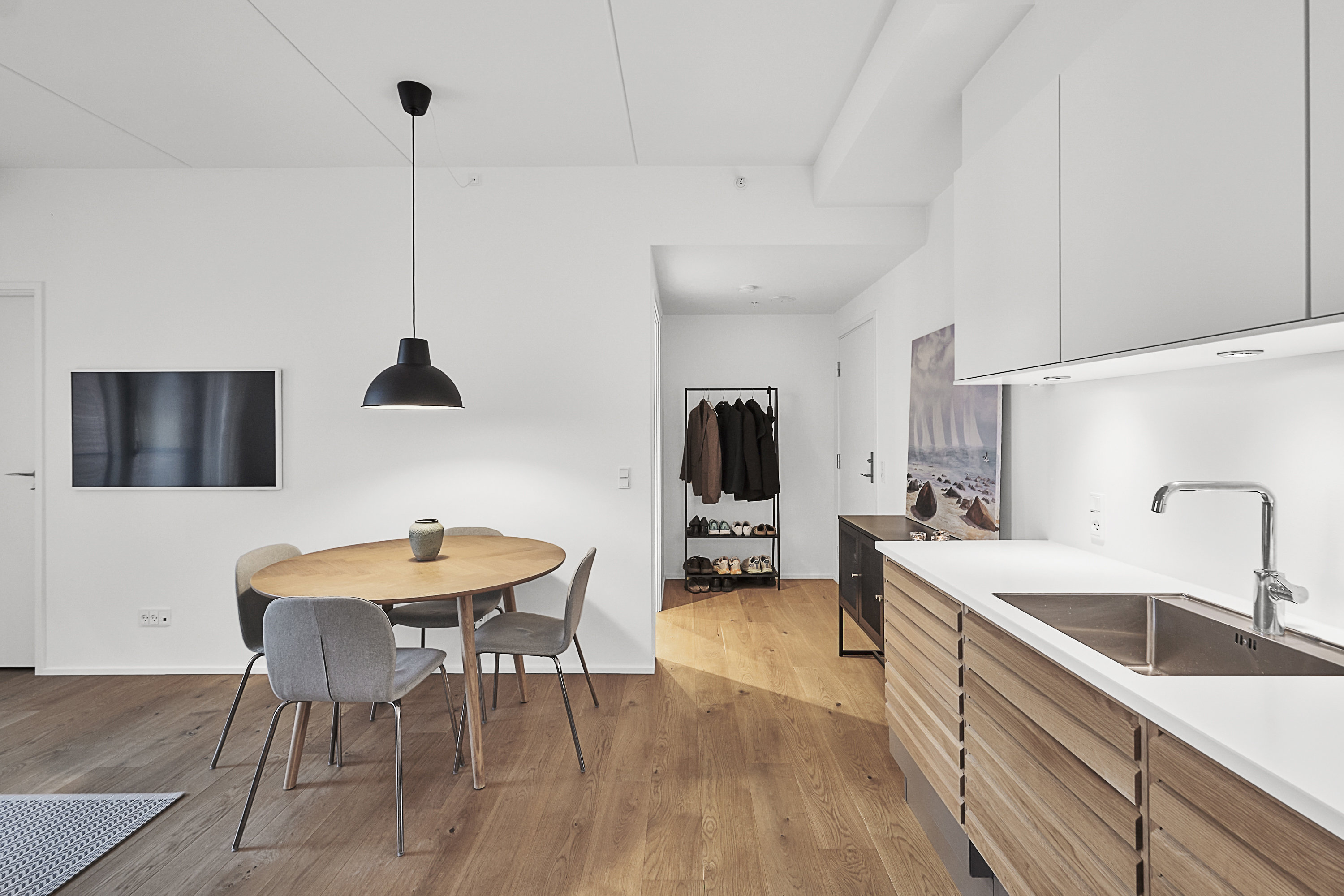 Fremhævet køkken alrum billede i fuldskærmstilstand. Billede af Nicoline Kochs Plads 5, 1. 4., 8000 Aarhus C