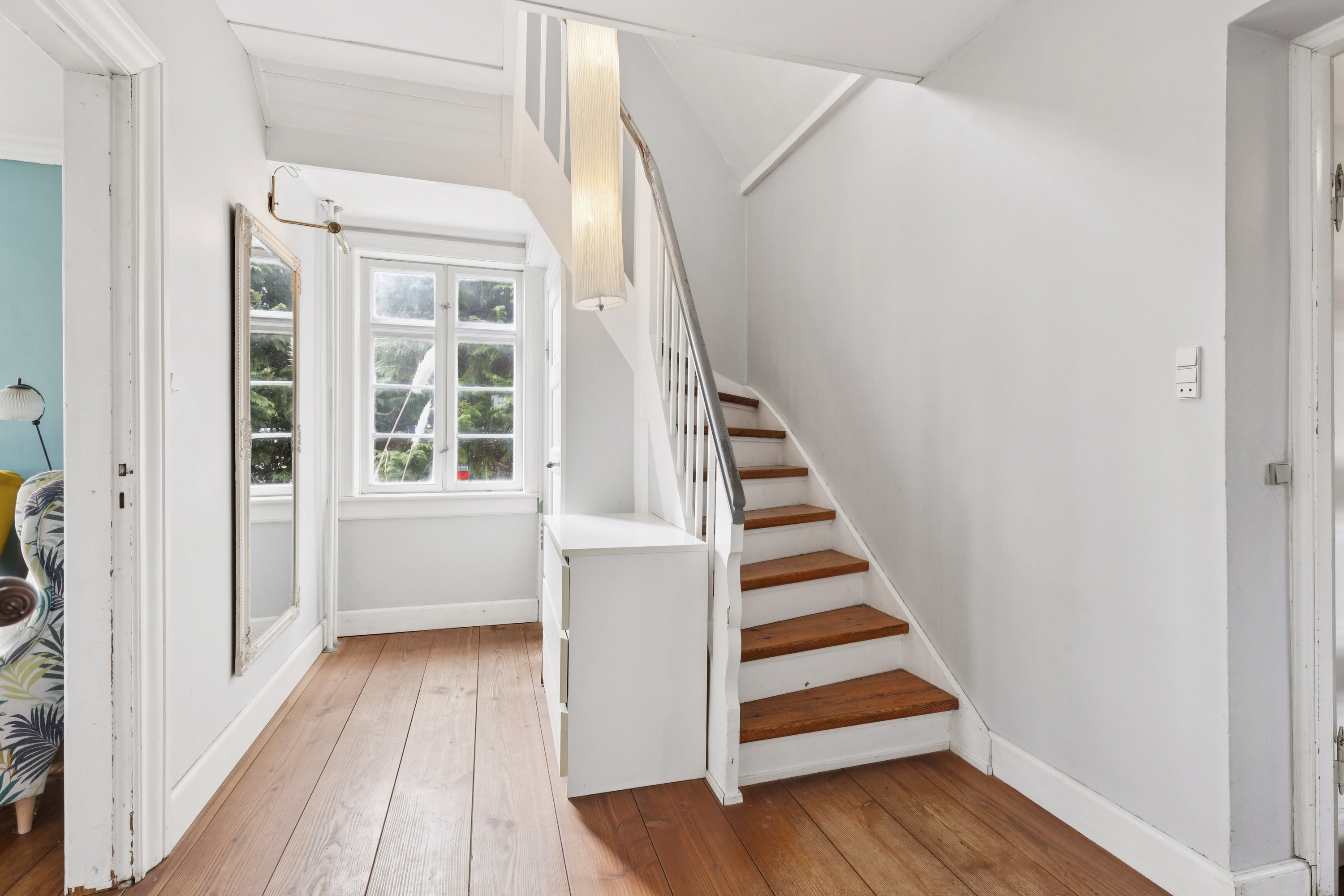 Fremhævet gang billede i fuldskærmstilstand. Billede af Husmandsvej 11, 2630 Taastrup