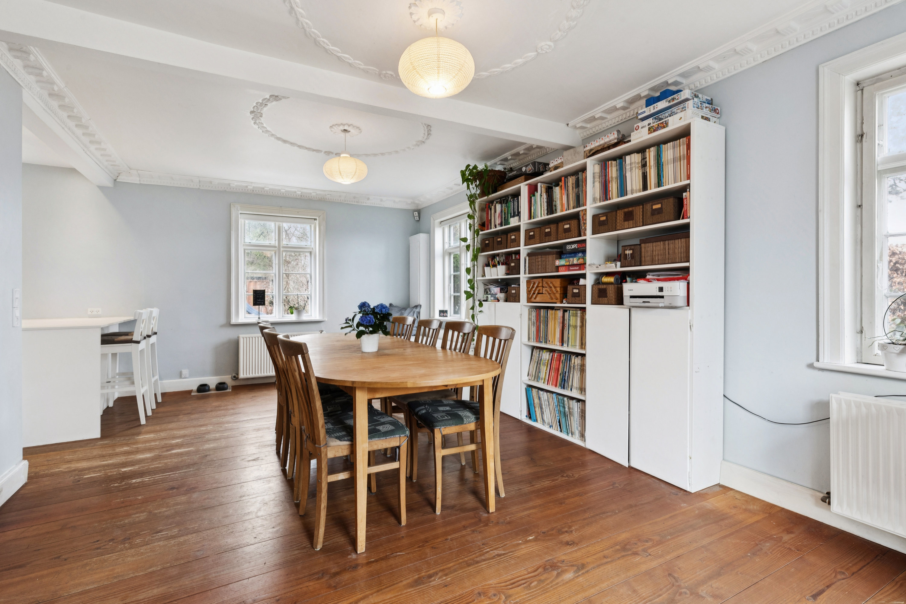 Fremhævet stue billede i fuldskærmstilstand. Billede af Husmandsvej 11, 2630 Taastrup