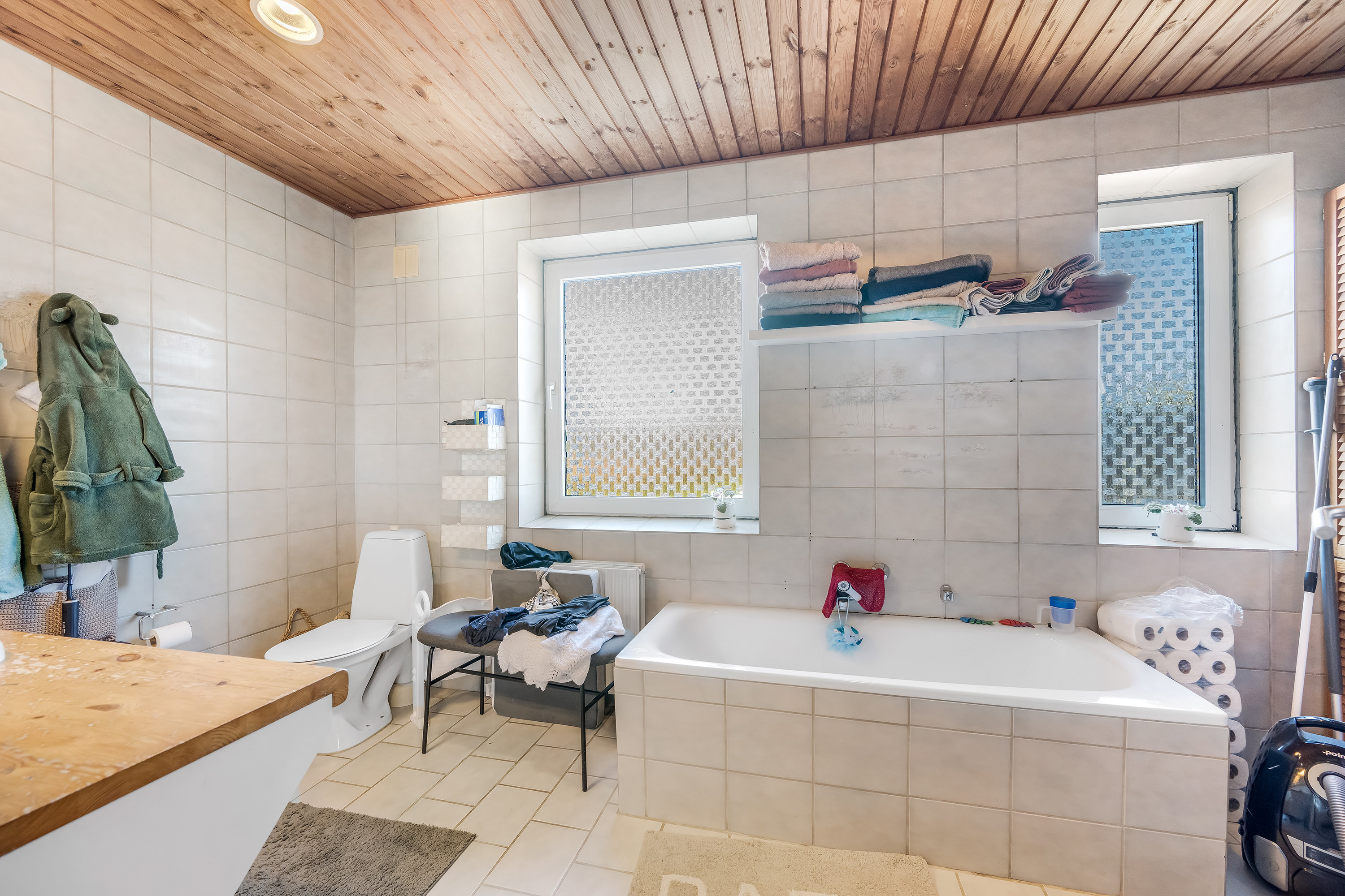 Fremhævet badeværelse billede i fuldskærmstilstand. Billede af Pilealle 17, 6900 Skjern